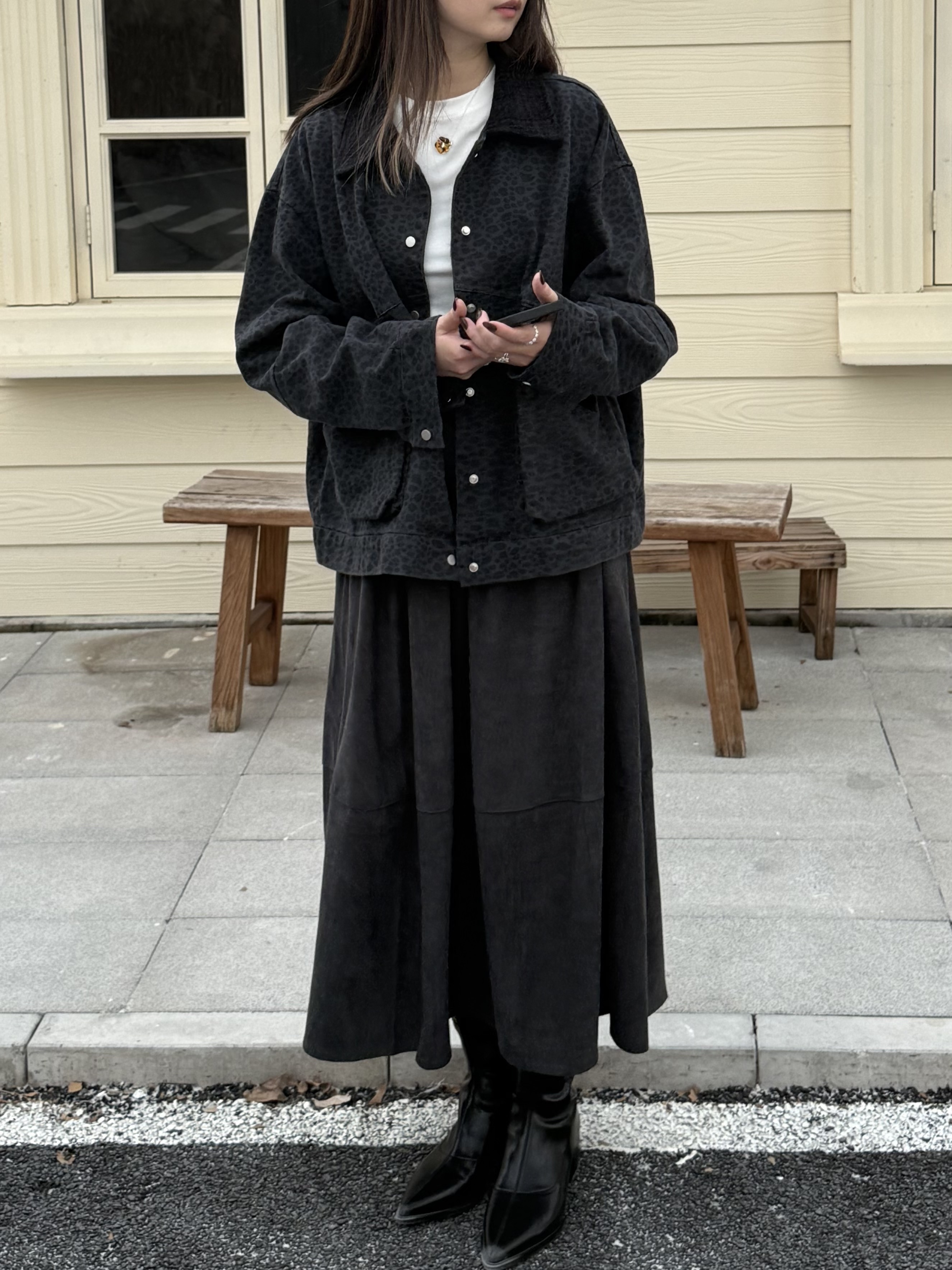 領子拼接豹紋水洗外套