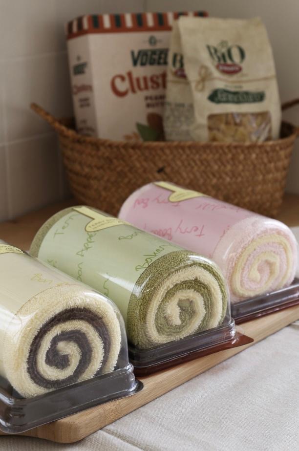 SONGWOL - 雙色捲蛋糕毛巾（混合2條）禮盒