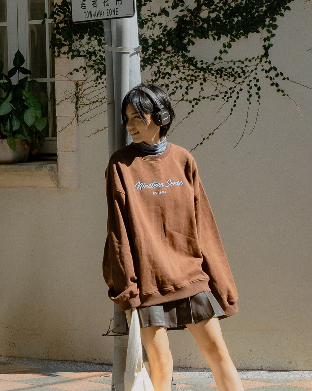 19TH Nineteen Sense Long-Sleeve Sweatshirt, Available in Three Colors M/L【01111037】in stock+pre-order