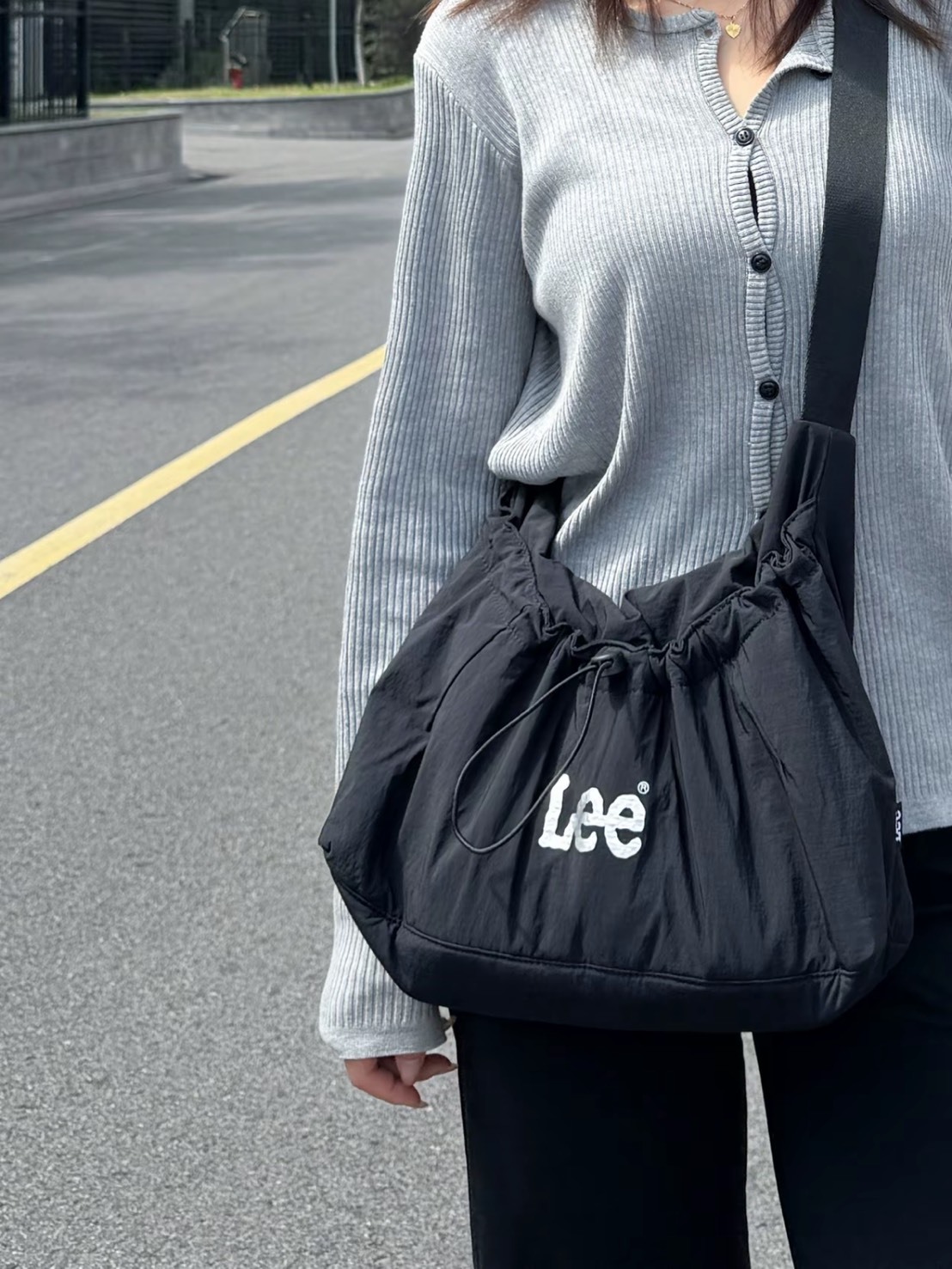 LEE 大容量 泡芙包