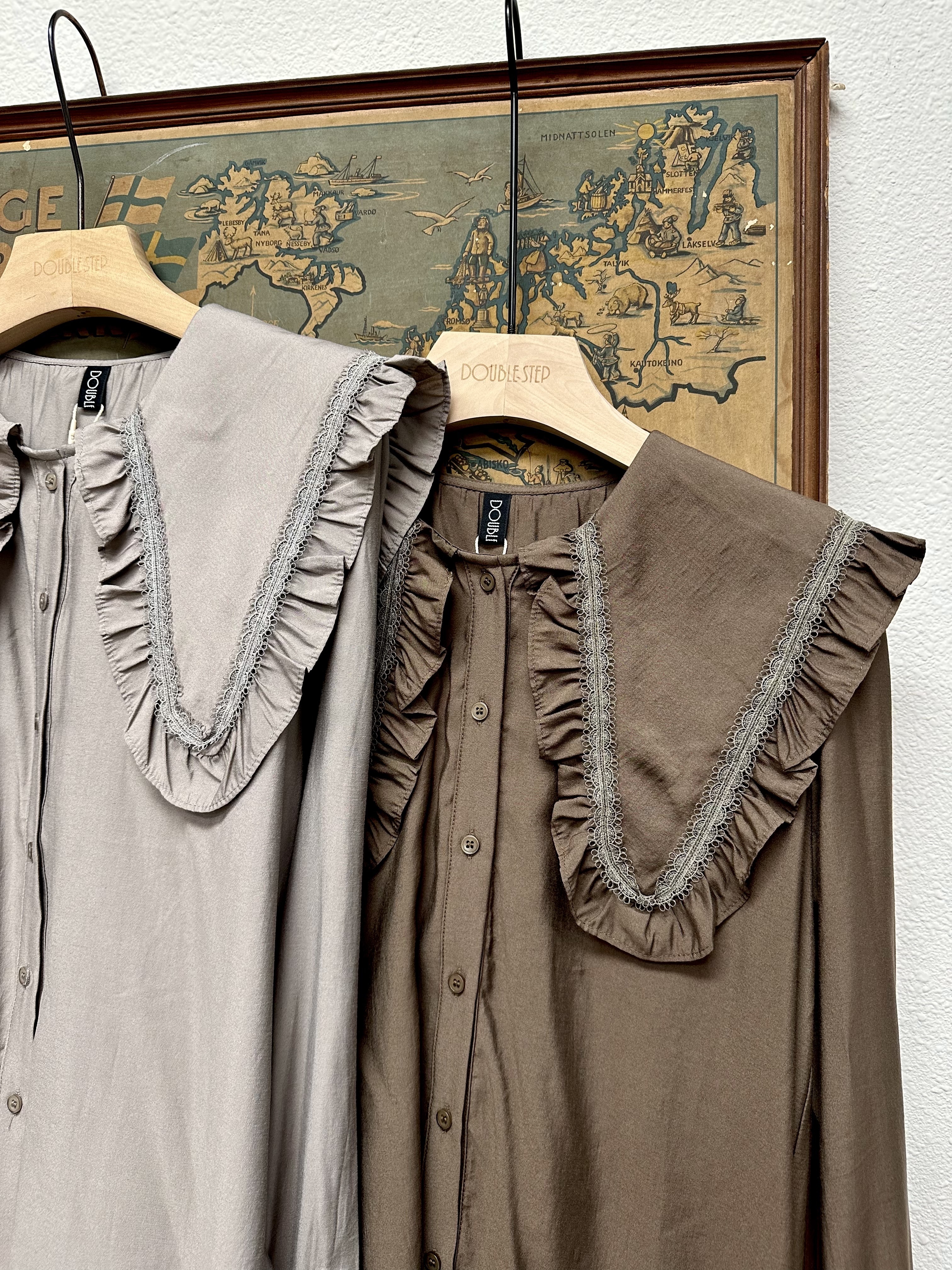 古董洋娃娃恤衫- BL53833