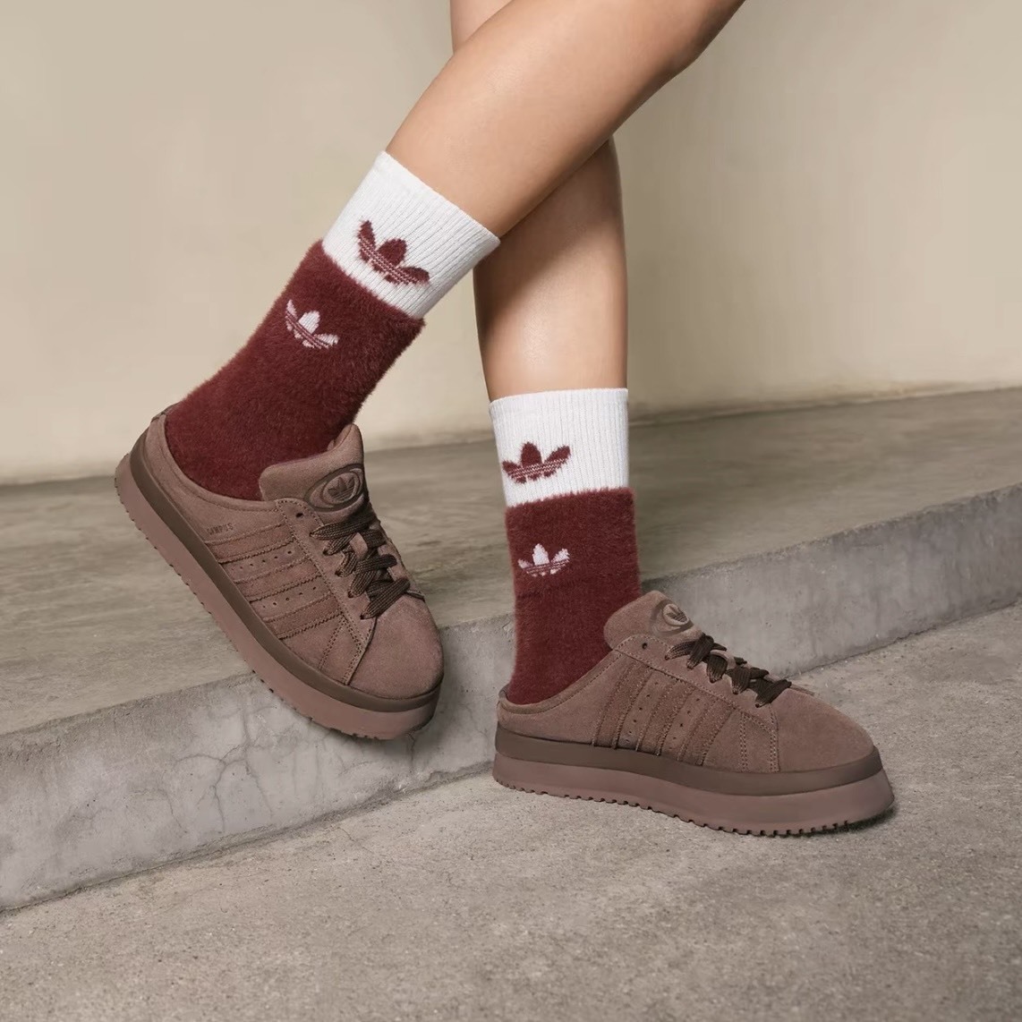 【代購】adidas Originals CAMPUS 00s 包頭拖鞋｜時尚復古懶人鞋｜女款 棕色