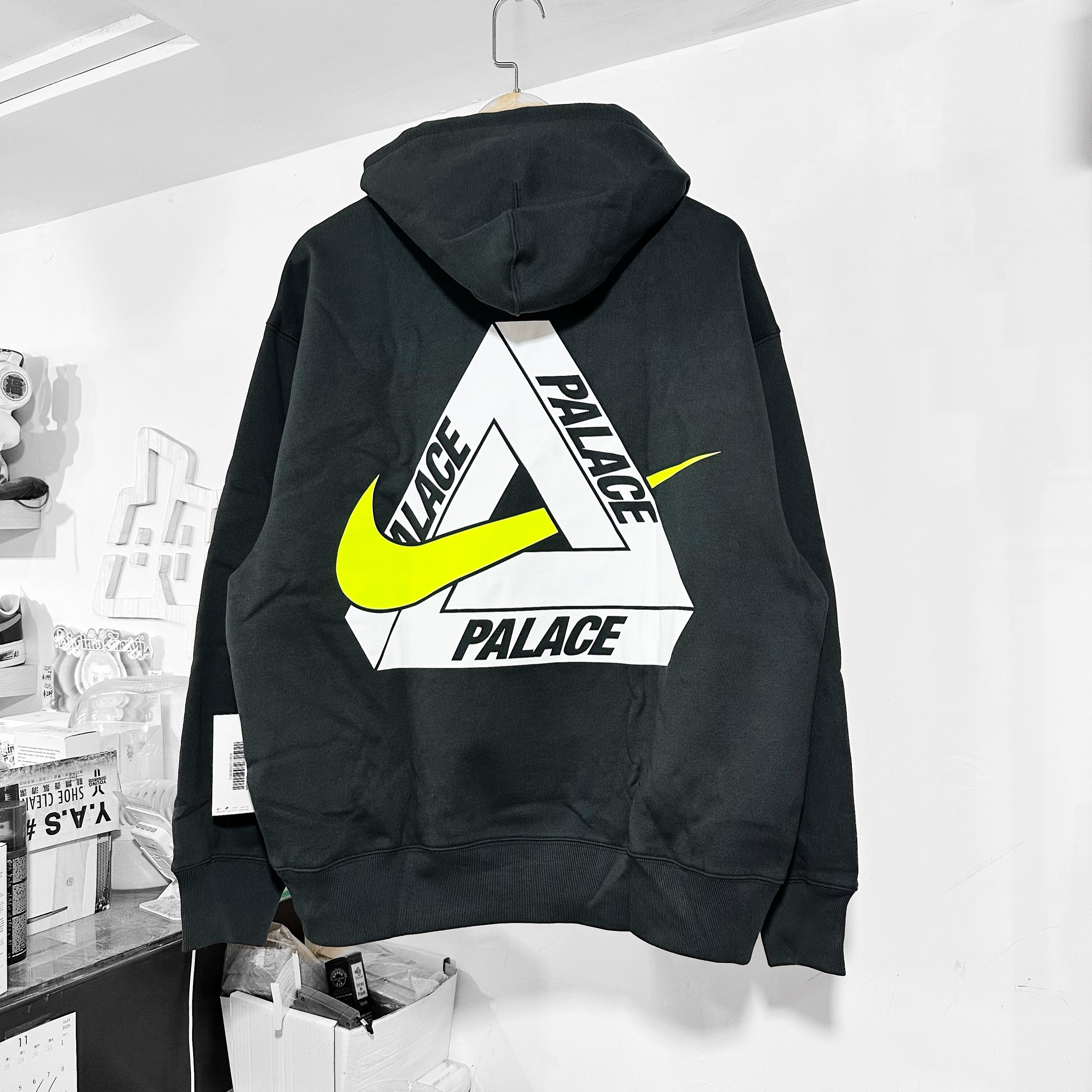 Palace x Nike Tri Swoosh Hoodie 聯名 Black