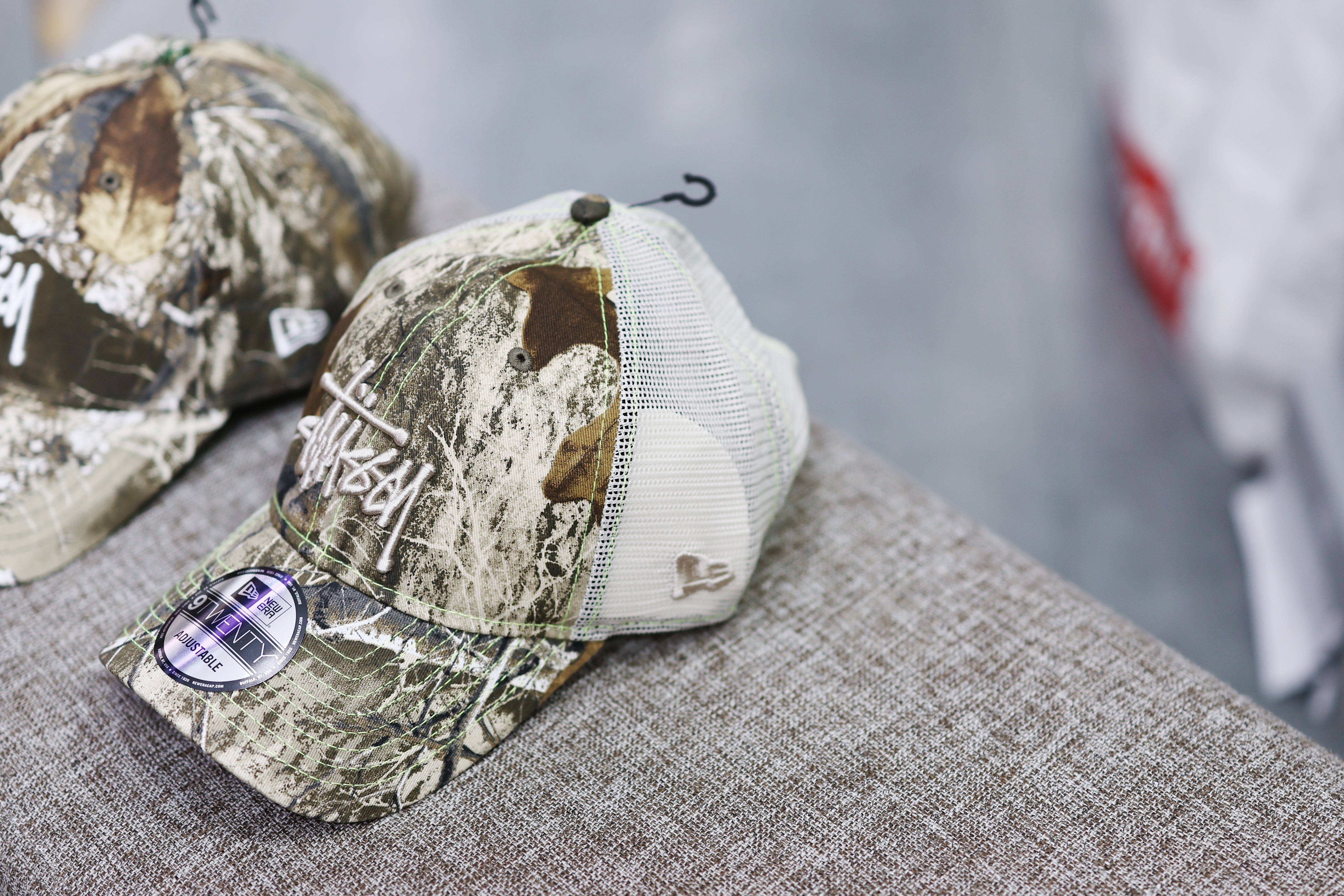 Stussy New Era 9Twenty Basic Strapback & Trucker Cap 帽 兩款