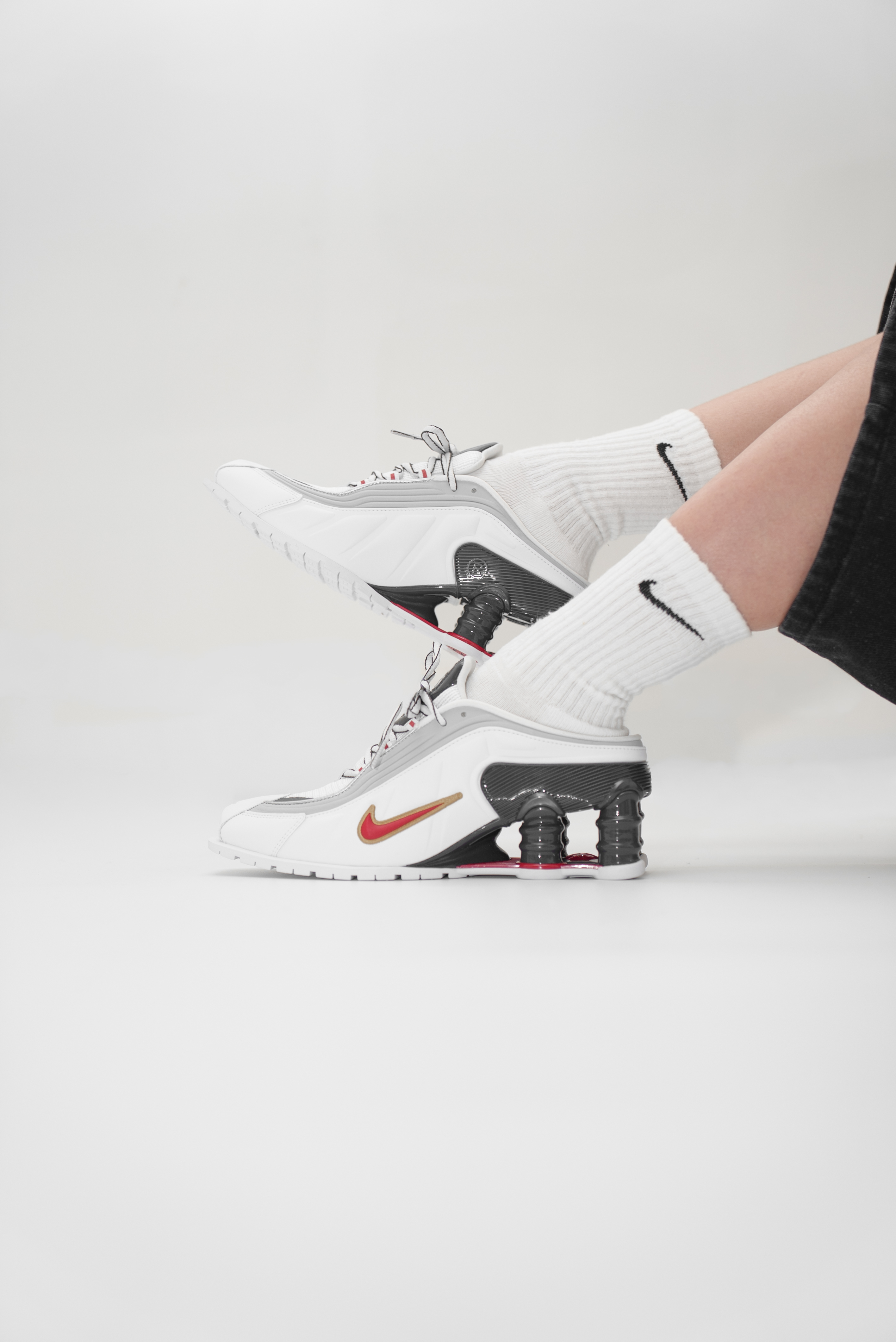 Focus Store】部分現貨Martine Rose x Nike Shox MR4 Wmns 