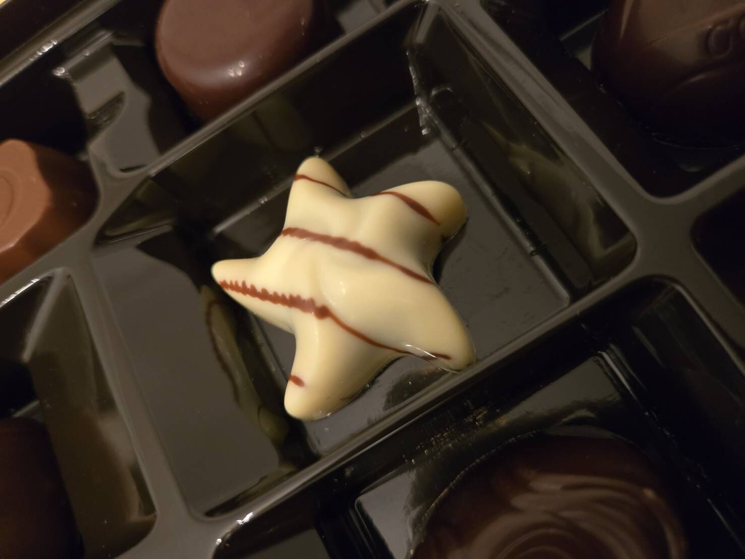 Godiva 精選 金裝 巧克力 禮盒 27入