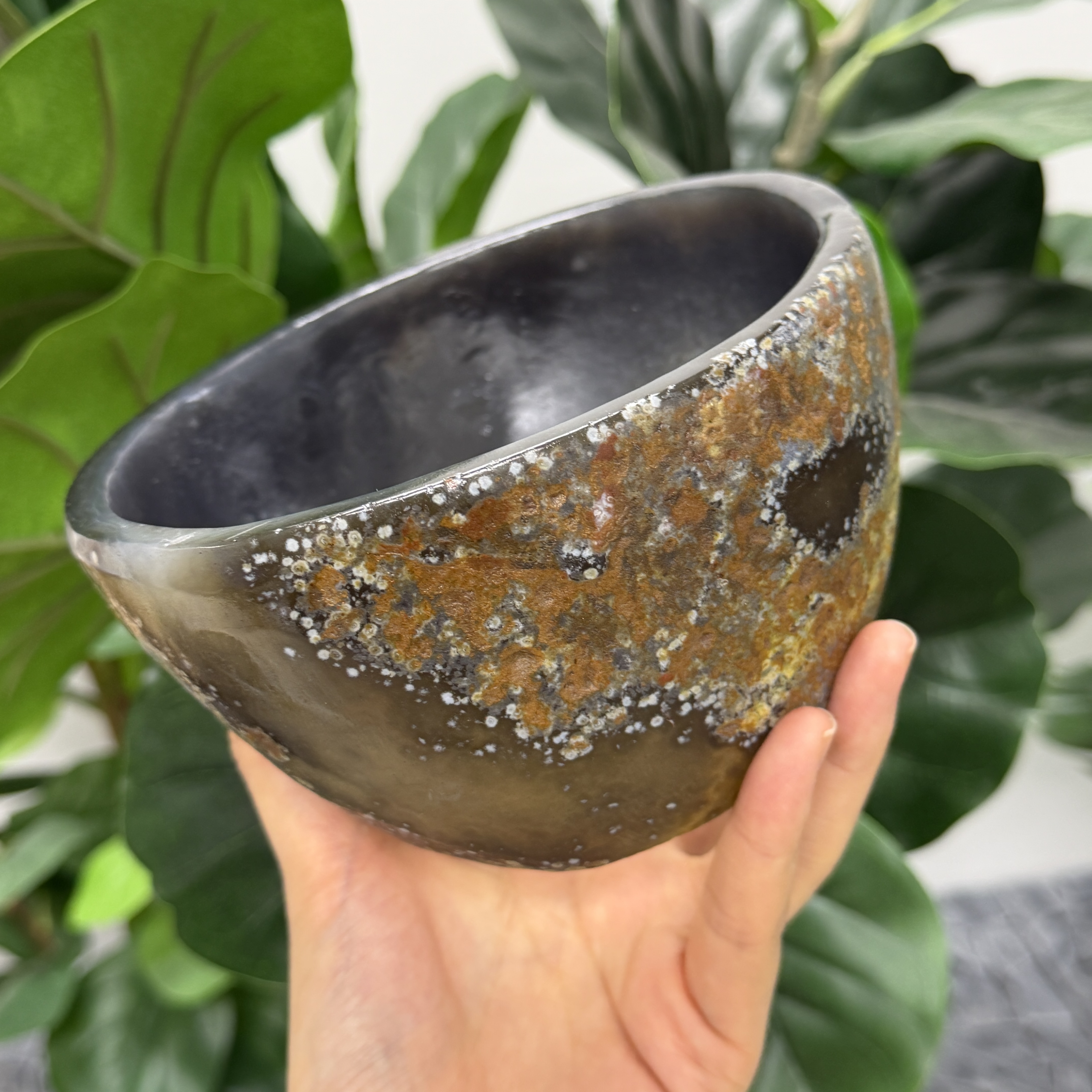 巨大瑪瑙碗 16*14*7cm TP1701