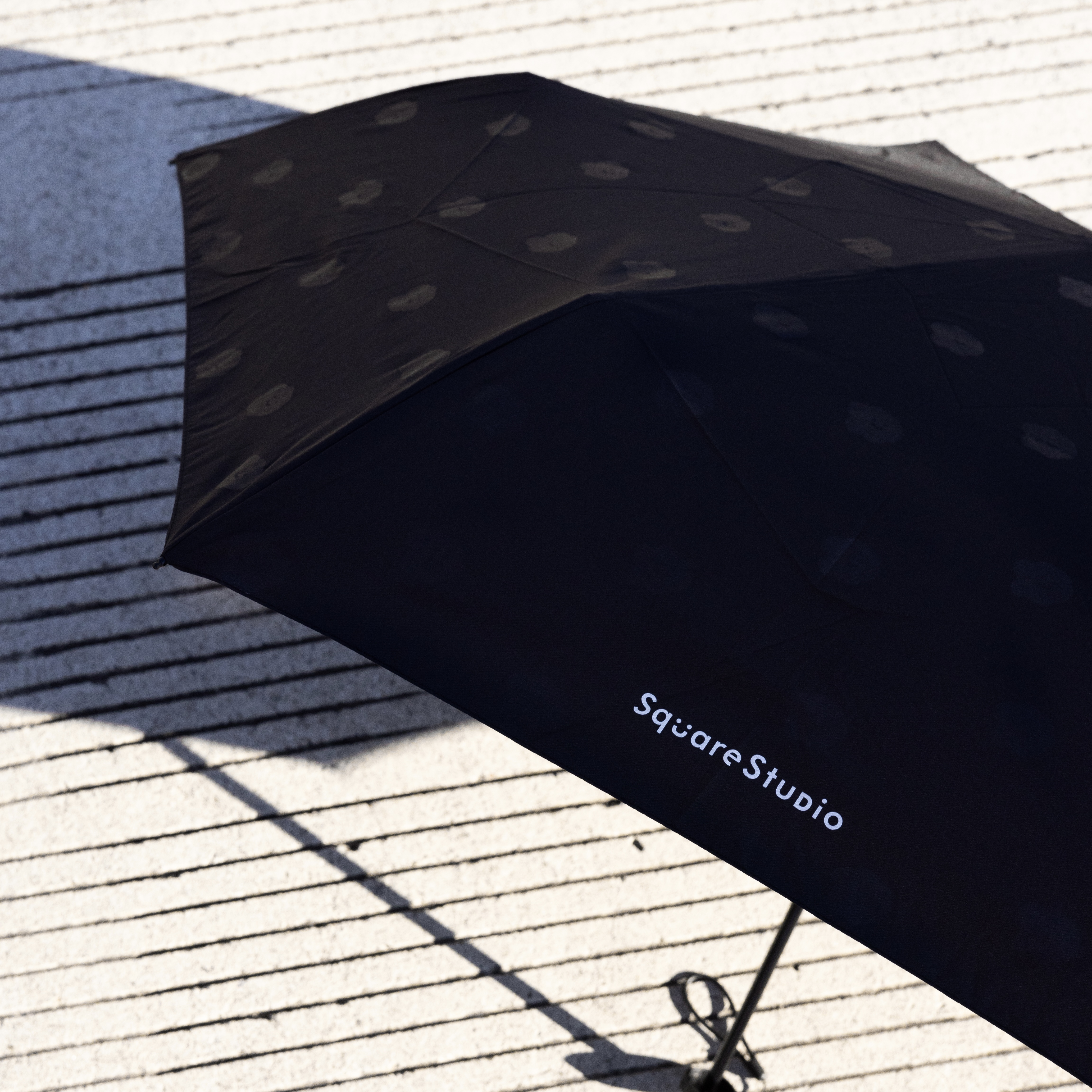 EMO 飄浮世界 手開三折傘 (贈包袋傘布套)