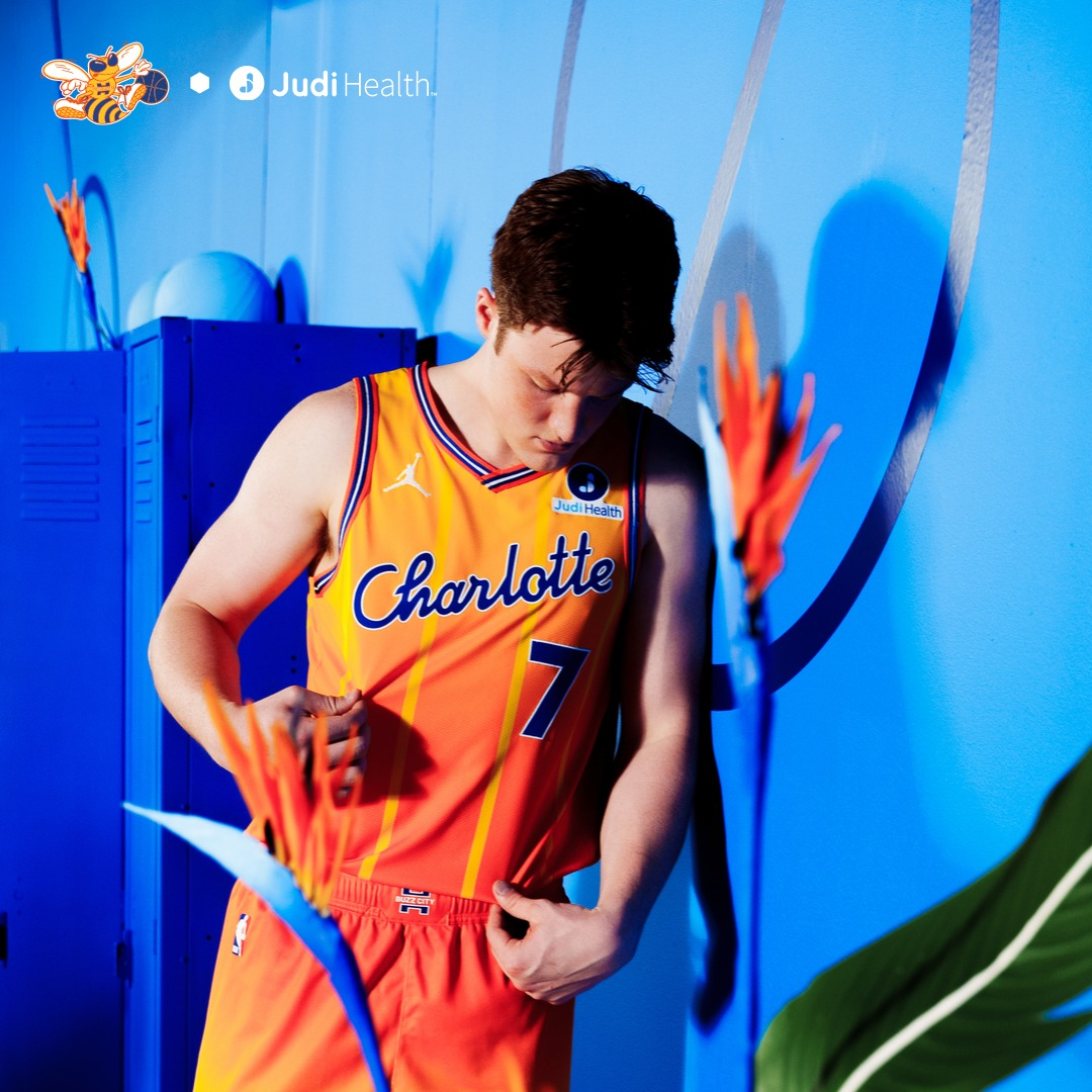 黃蜂隊 25-26 城市版球衣