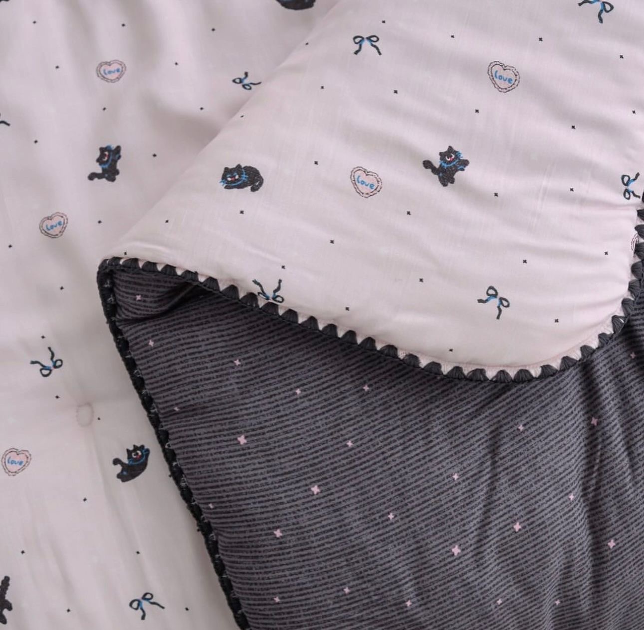 韓國 -黑貓四季棉被