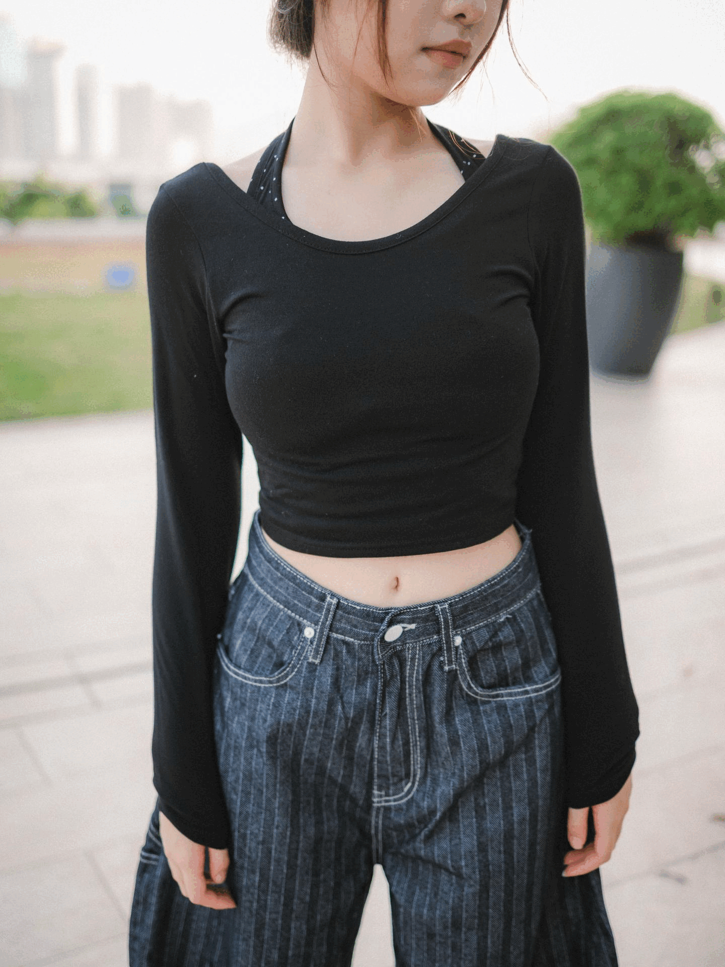 可一字肩！波點掛頸長袖Top Set