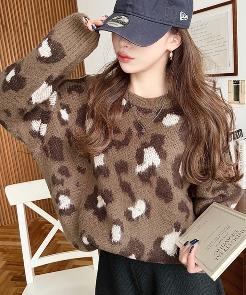 日本🇯🇵連線 Moment+ 時尚豹紋印花針織套頭衫 提花 豹紋 針織 針織衫 套頭衫 長袖 3色(任買兩件711免運)/預購