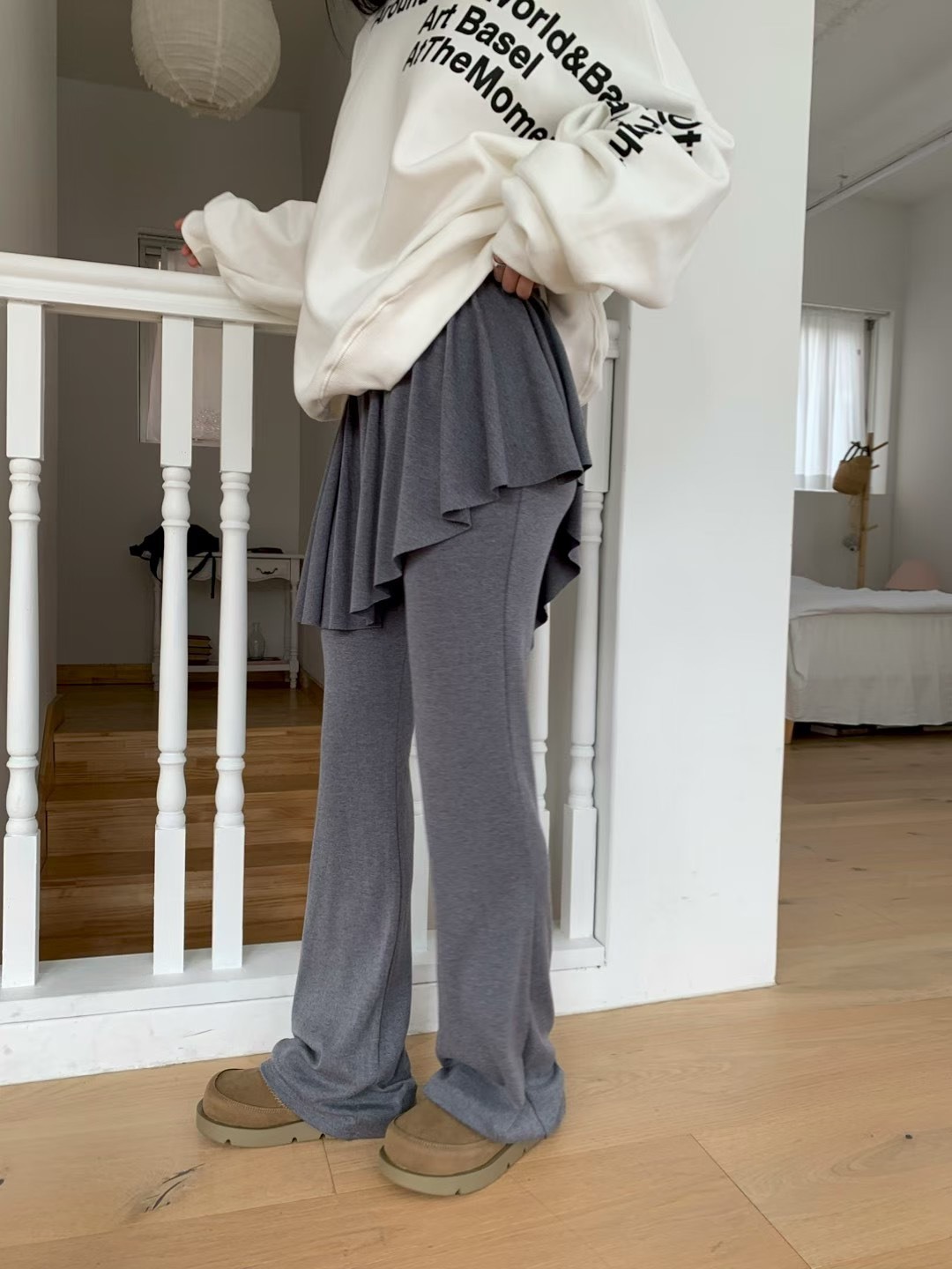 不規則裙拚內搭長褲