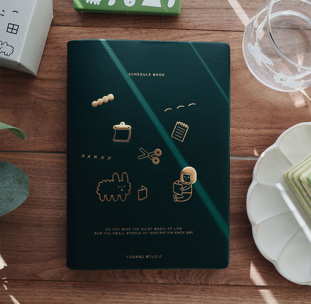 文具書 皮質燙金 萬年曆 手帳本｜右手超人