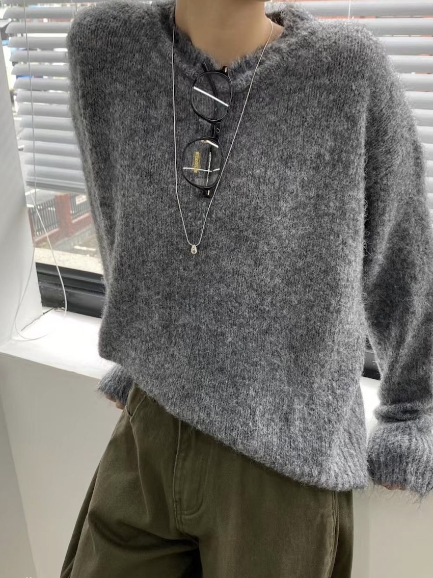 minimal teardrop pendant necklace