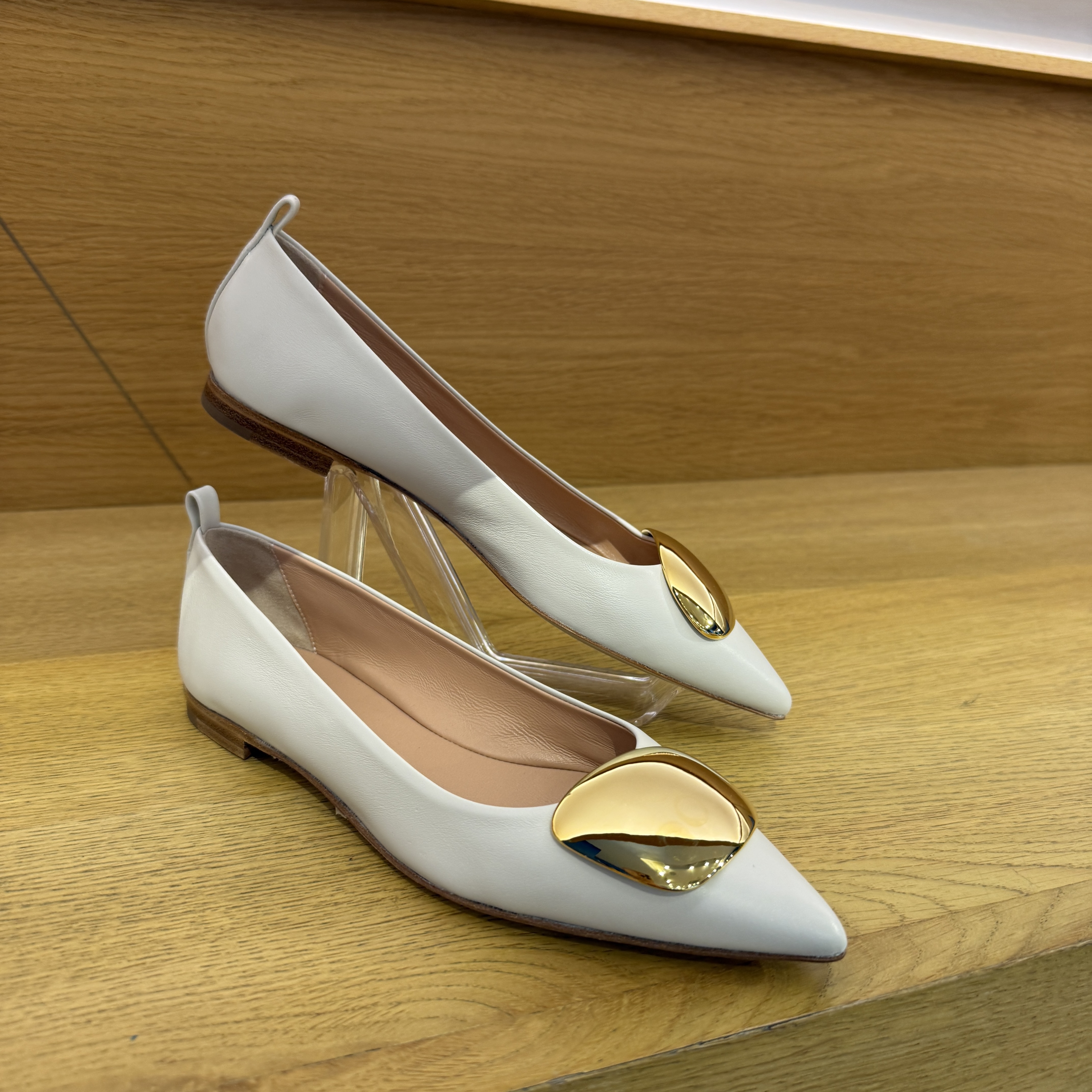 Rupert Sanderson RS Claudette Calf Gold Flats White