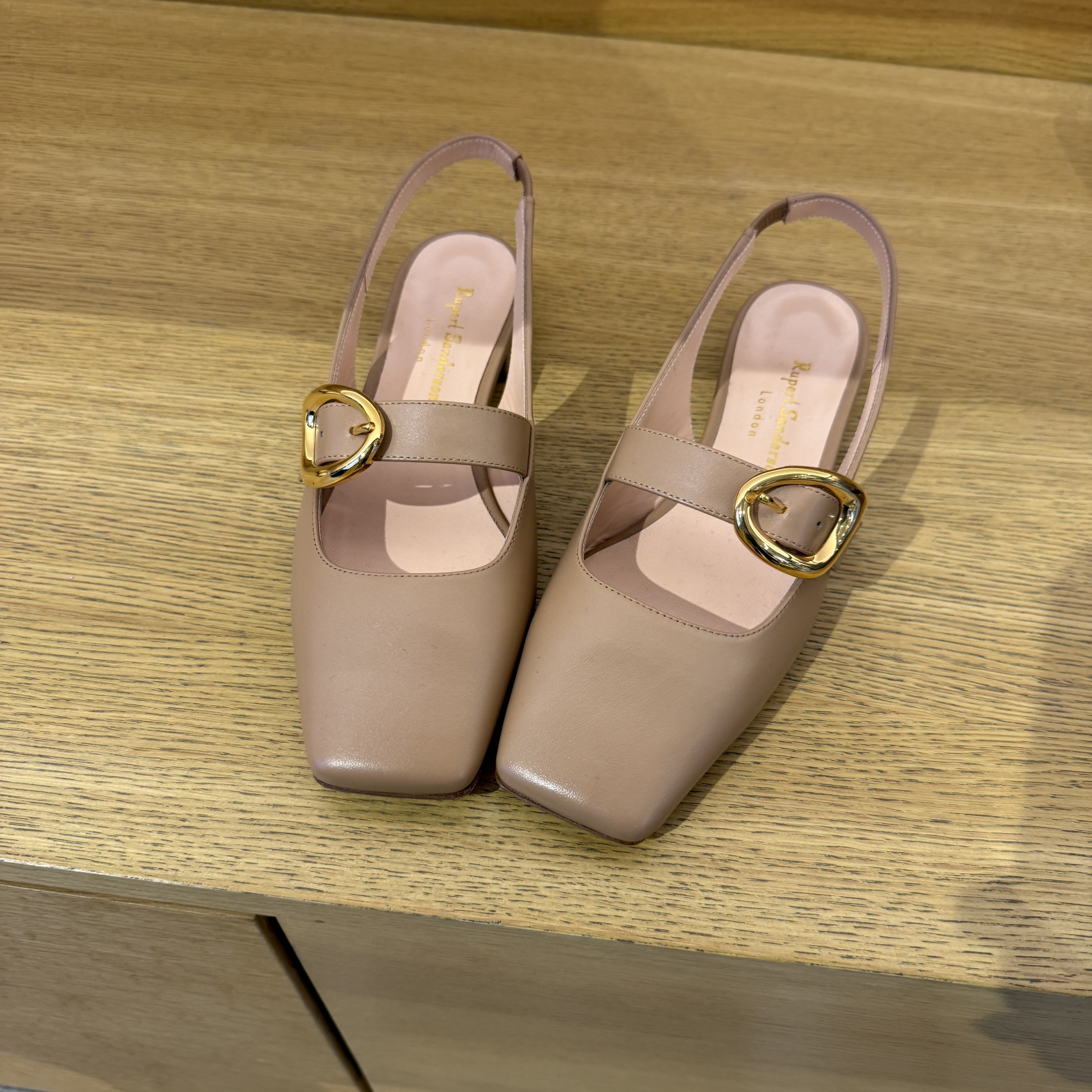 Rupert Sanderson RS Kakoda Calf slingbacks Cremino Beige