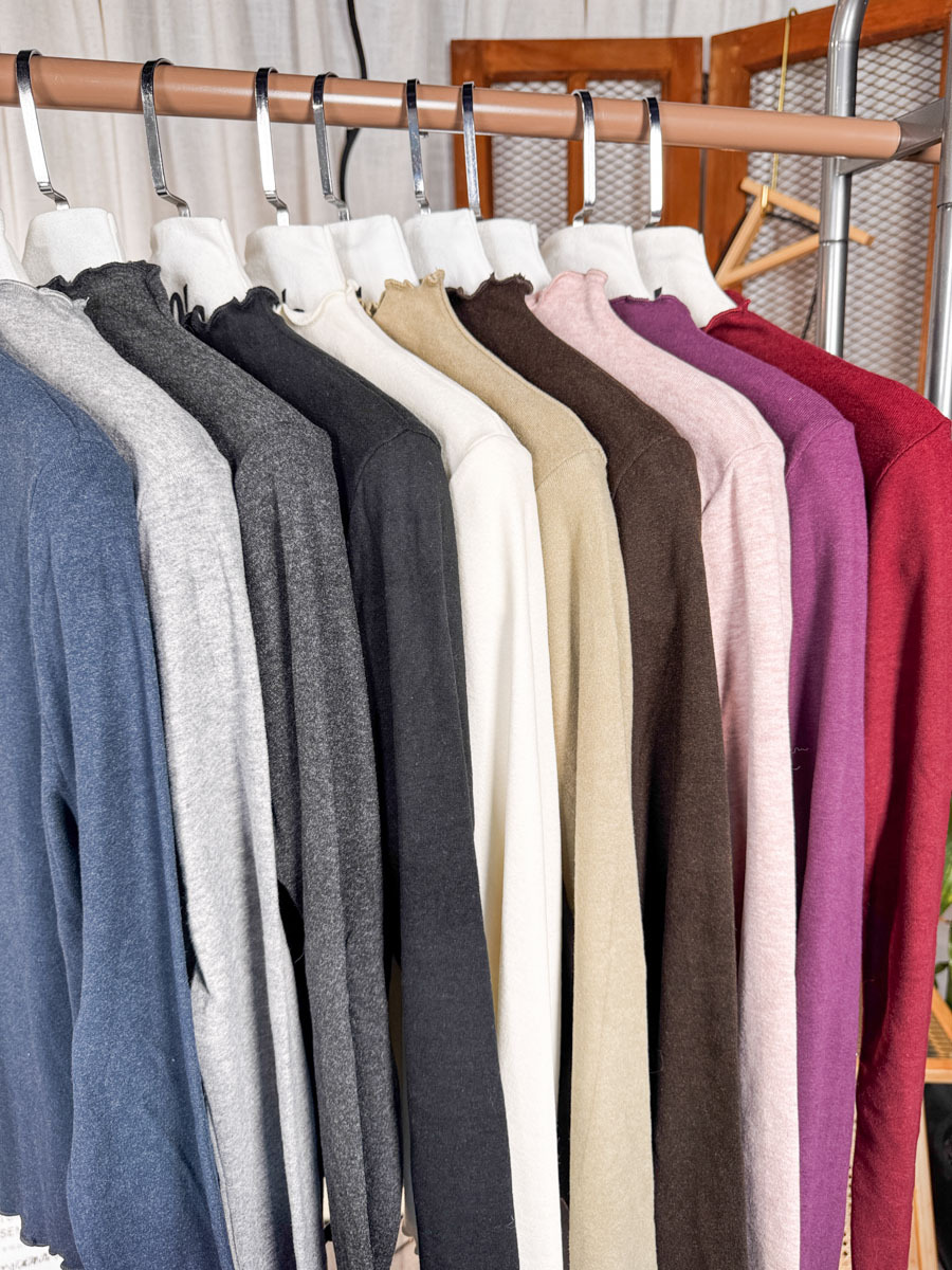 開倉低至半價😱FINALSALE📣【多買多優惠】「治癒10色」卷卷邊．薄絨絨料 TOP【不設退換】