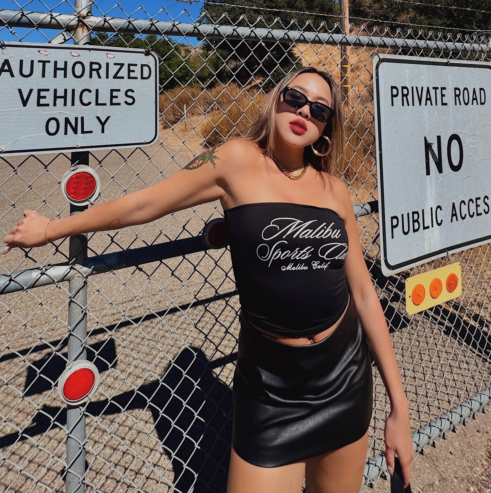 秋冬必備🍁霧面摩登皮短裙(2色)