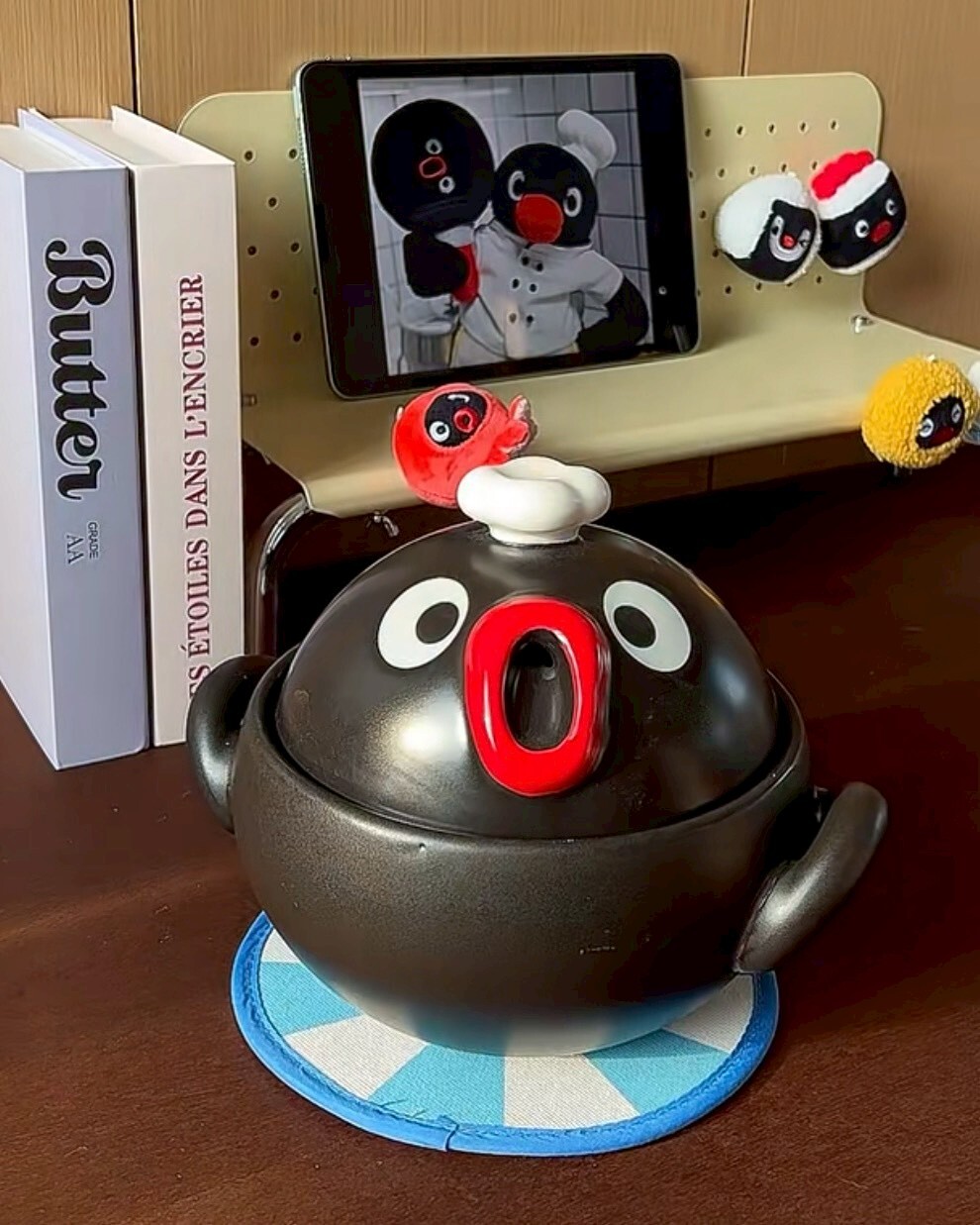 <正版授權>PINGU 企鵝家族 陶瓷砂鍋 料理鍋 聯名款 禮盒組