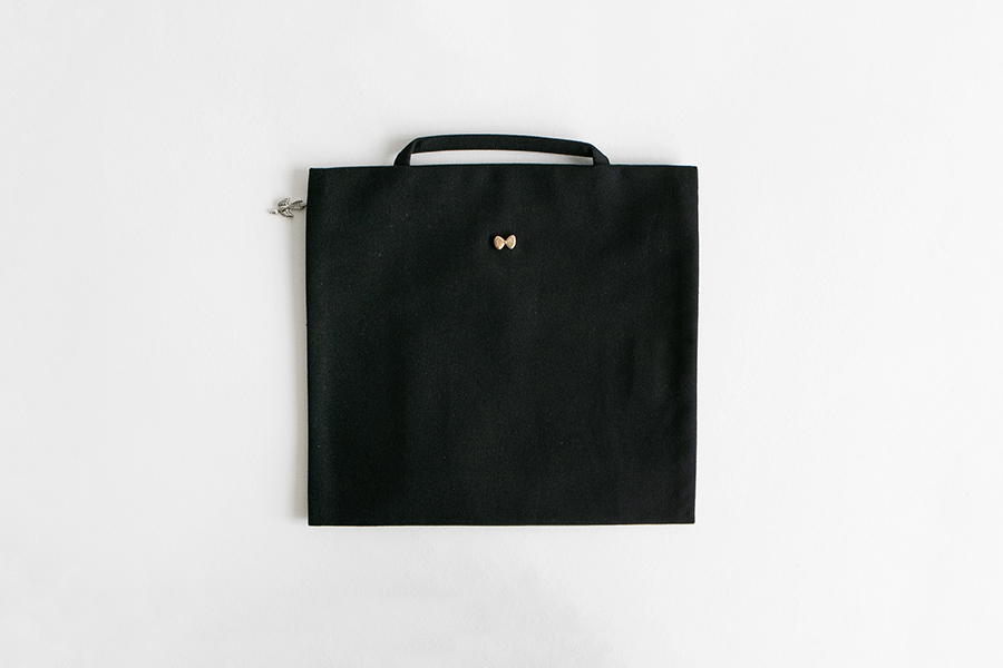 minä perhonen皆川明 - 包中包M / navy