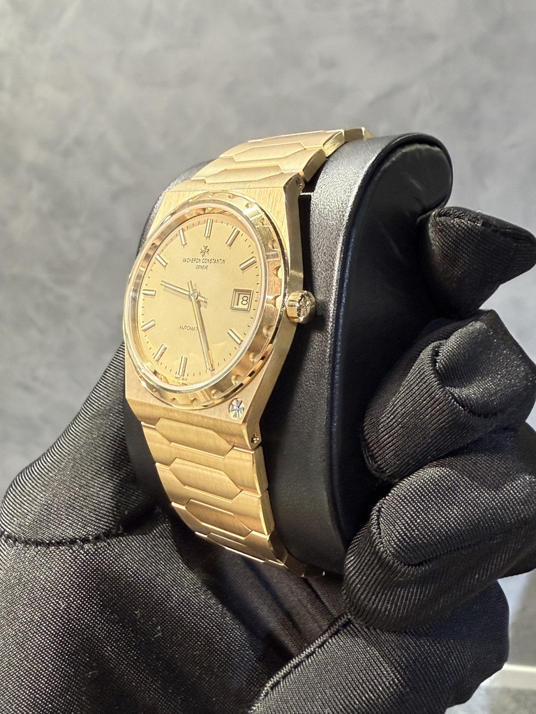 BRAND NEW VACHERON CONSTANTIN JUMBO 222 4200H/222J-B935 GOLD DIAL YELLOW GOLD 37MM