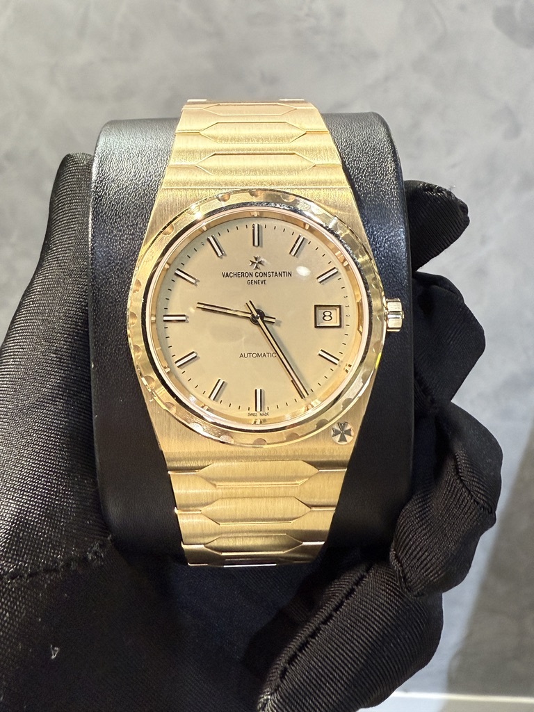 BRAND NEW VACHERON CONSTANTIN JUMBO 222 4200H/222J-B935 GOLD DIAL YELLOW GOLD 37MM