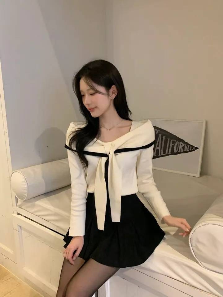 bow off shoulder knit