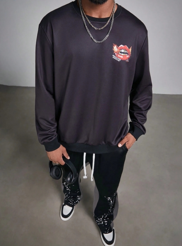 KADMAX大尺碼-秋冬長袖潮流唇印印花大學TEE〈KSMS2621〉