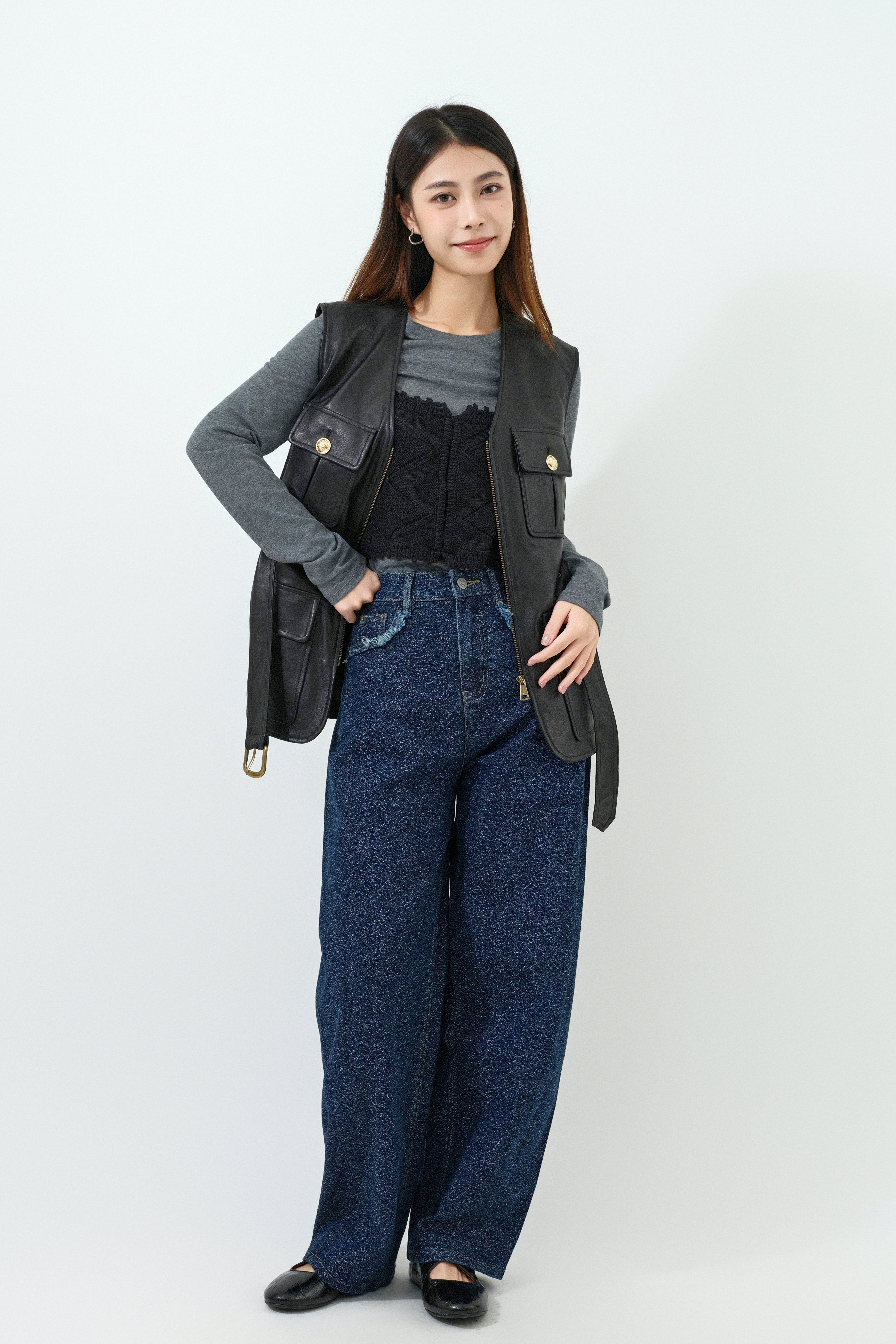 FW25_0187（真皮外套＋上衣套裝＋牛仔褲）