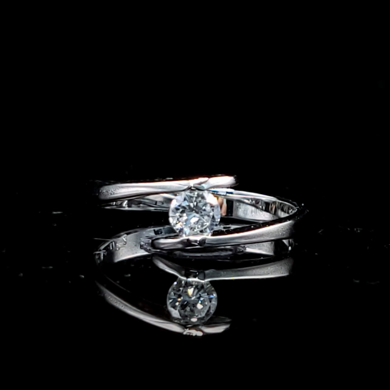 全新18K白金【單粒24份鑽石】戒指