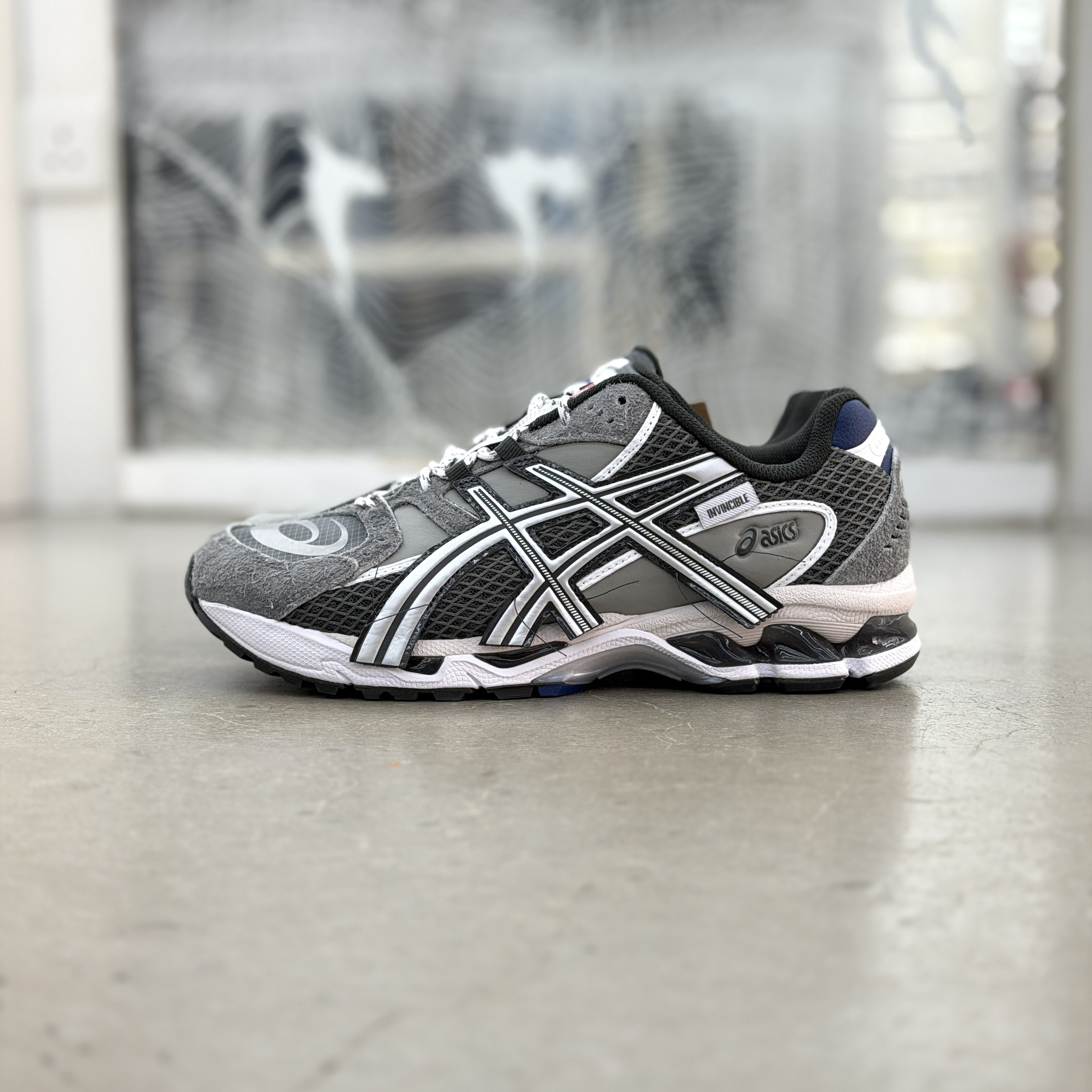 Asics Gel-Nimbus 10.1 x Invincible Grey l 1203A981-020