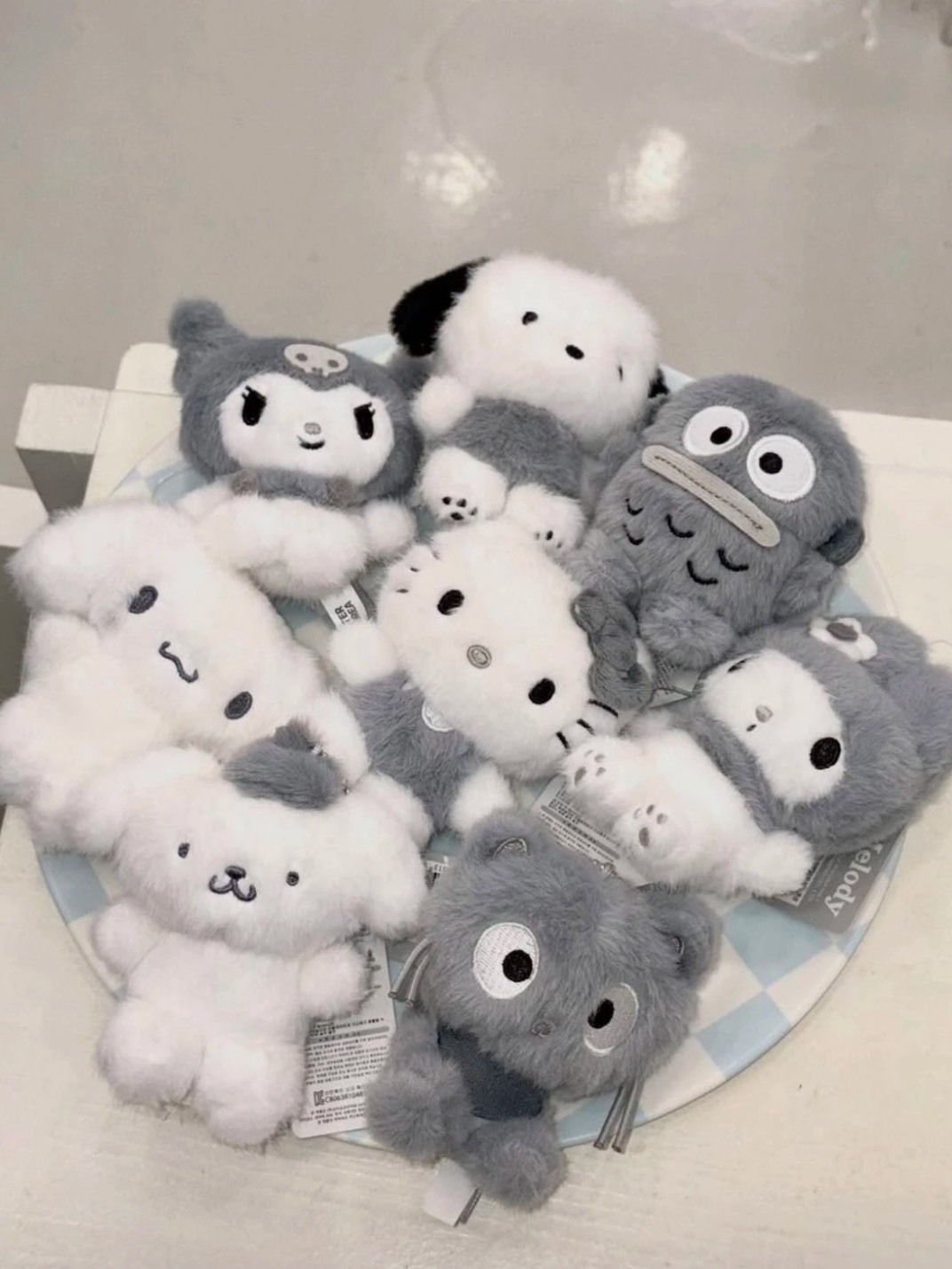 Sanrio 韓國冬季限定 三麗鷗 毛絨絨灰白系列 (限時連線價)