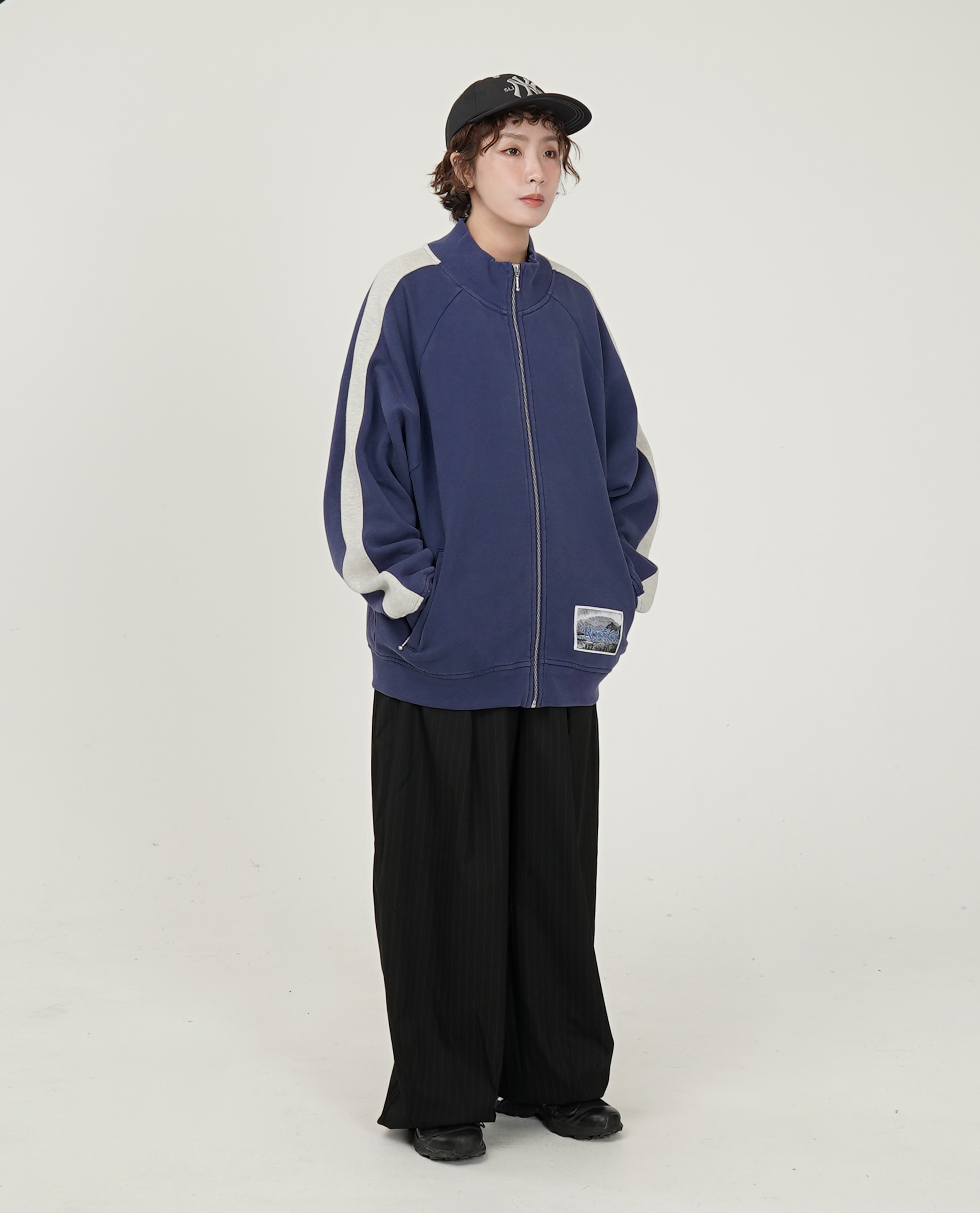 RASSVET PATCH ZIP TRACK TOP KNIT - 25FW