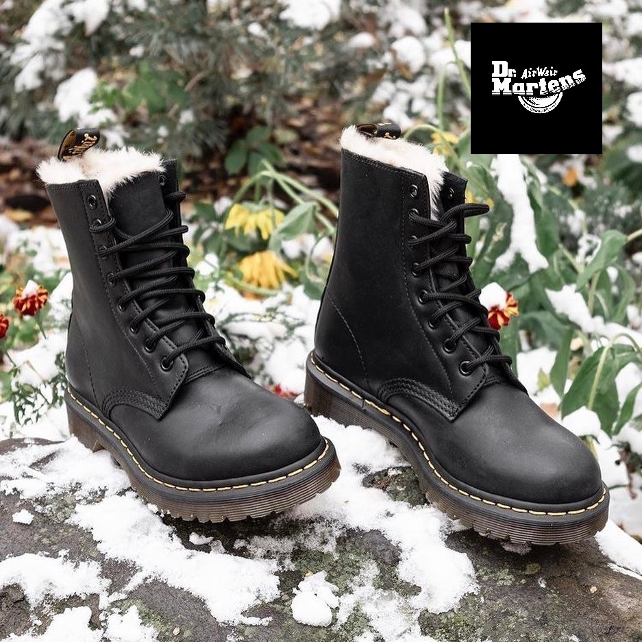 Dr. Marten 1460 羊毛 Boots (只有女款)