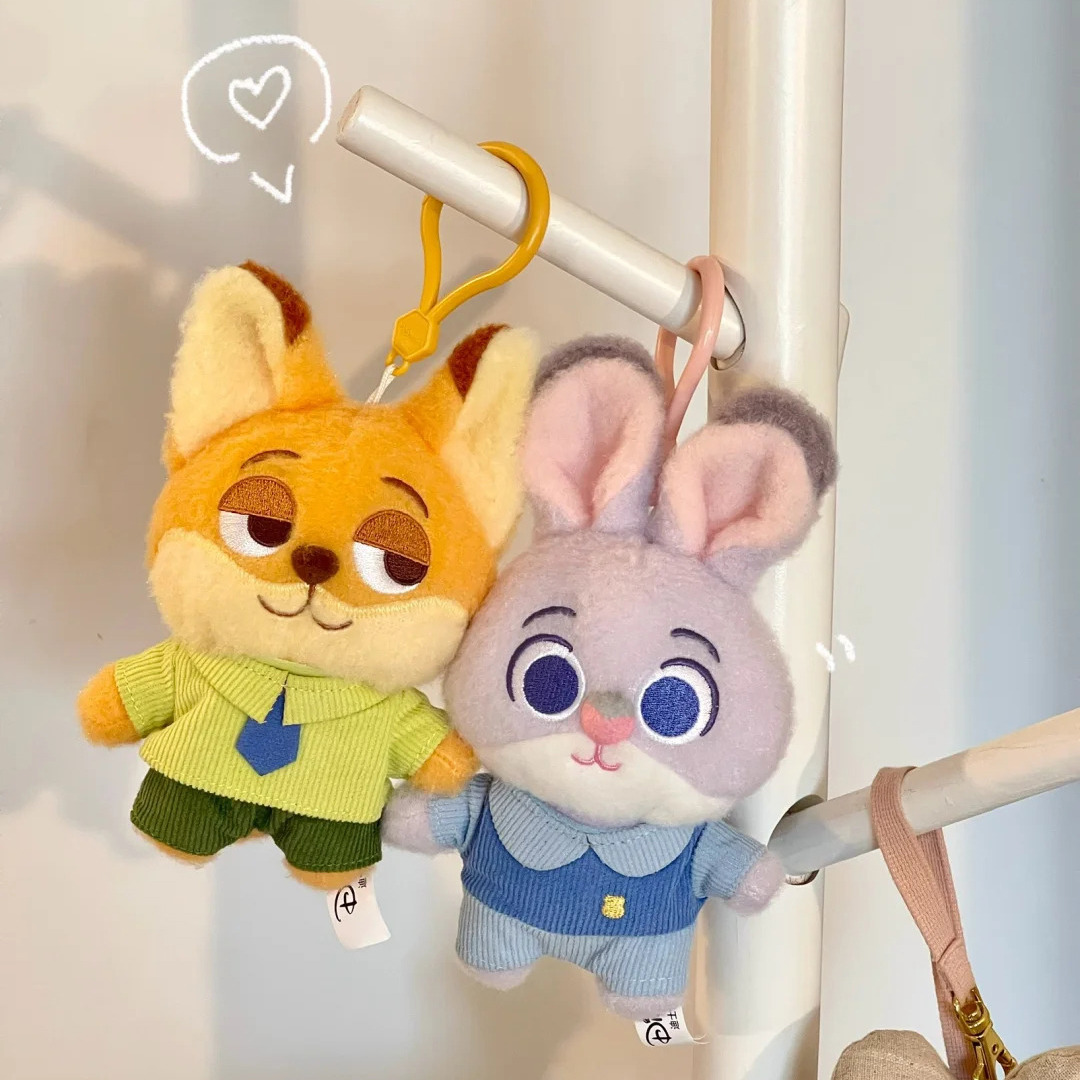 迪士尼正版 potdemiel 動物方城市 毛絨玩偶公仔吊飾 尼克 茱蒂 情侶掛飾