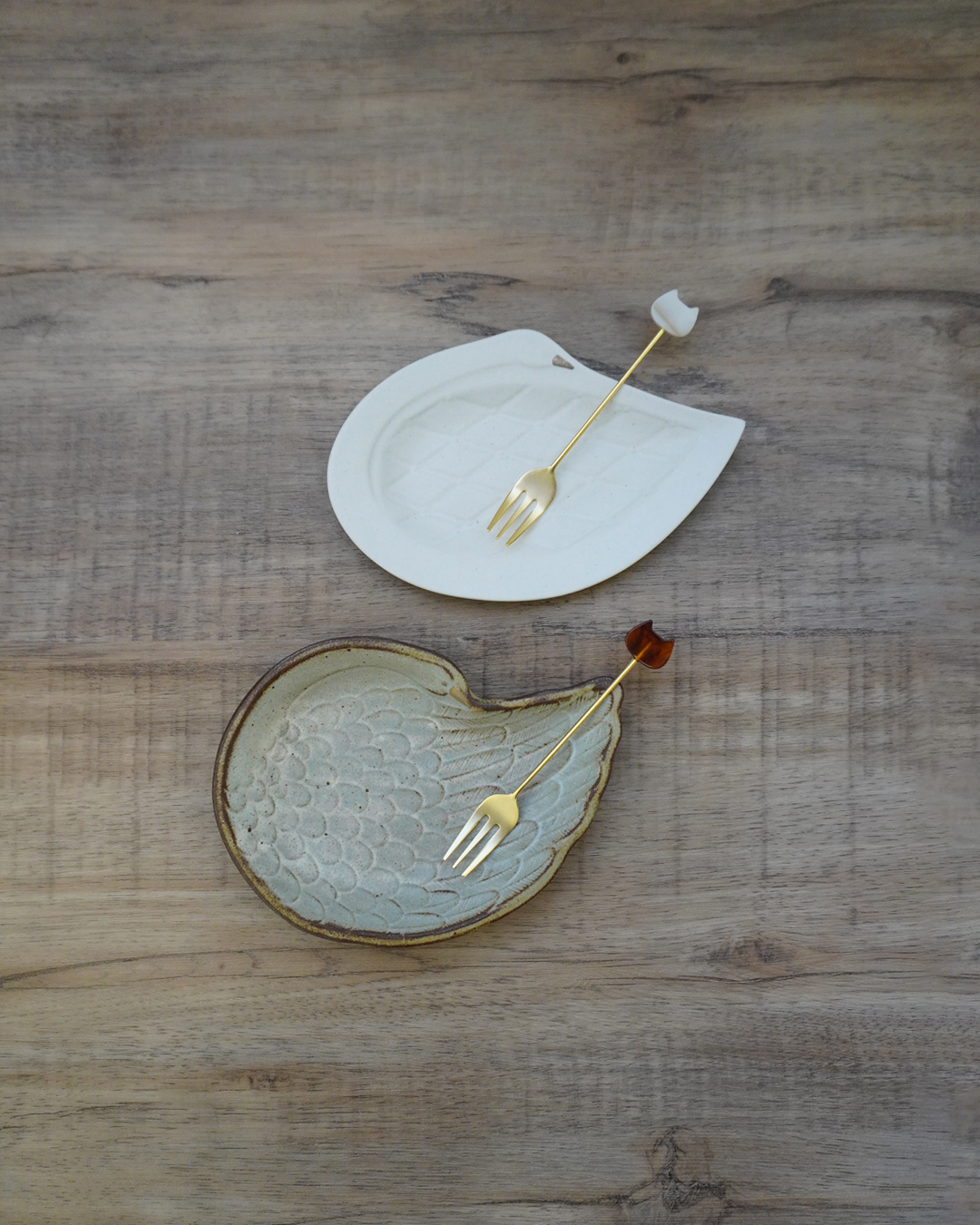 Swan Gold Dessert Plate｜Mashiko ware