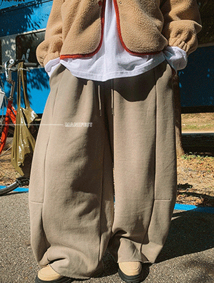 ᴴᴼᵀ ▸▸店長推薦◃◃ 秋冬新款/彎刀寬棉褲 MANIFEST正韓🇰🇷