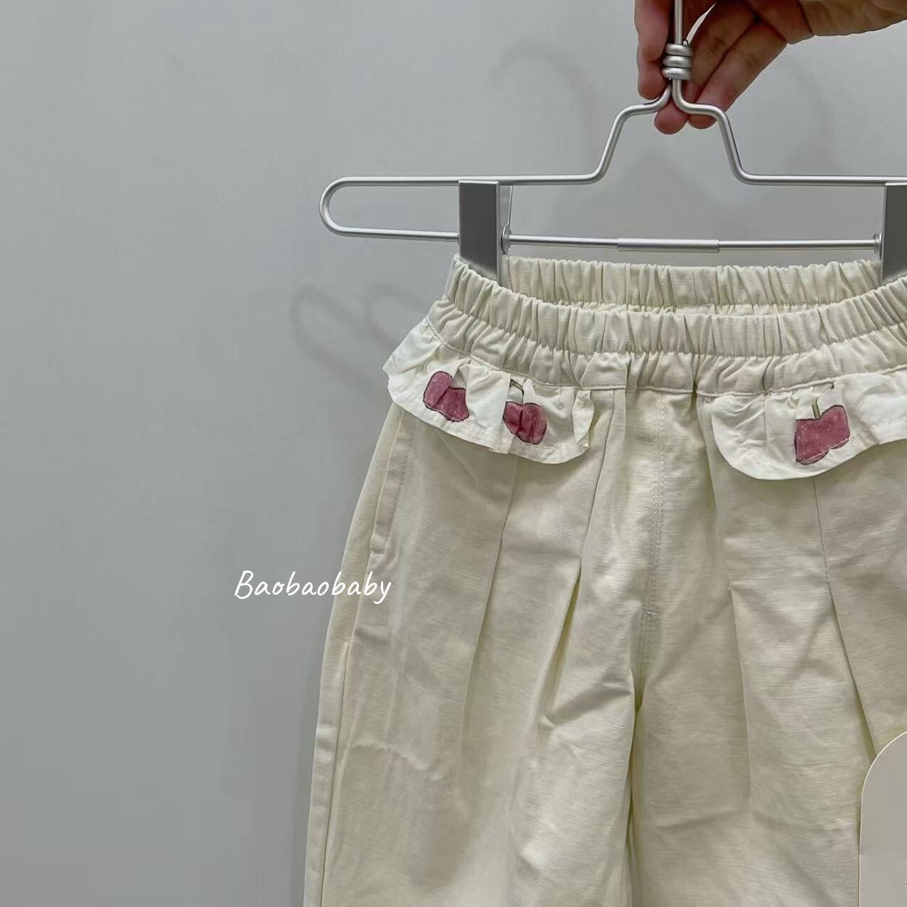 小蘋果荷葉寬褲