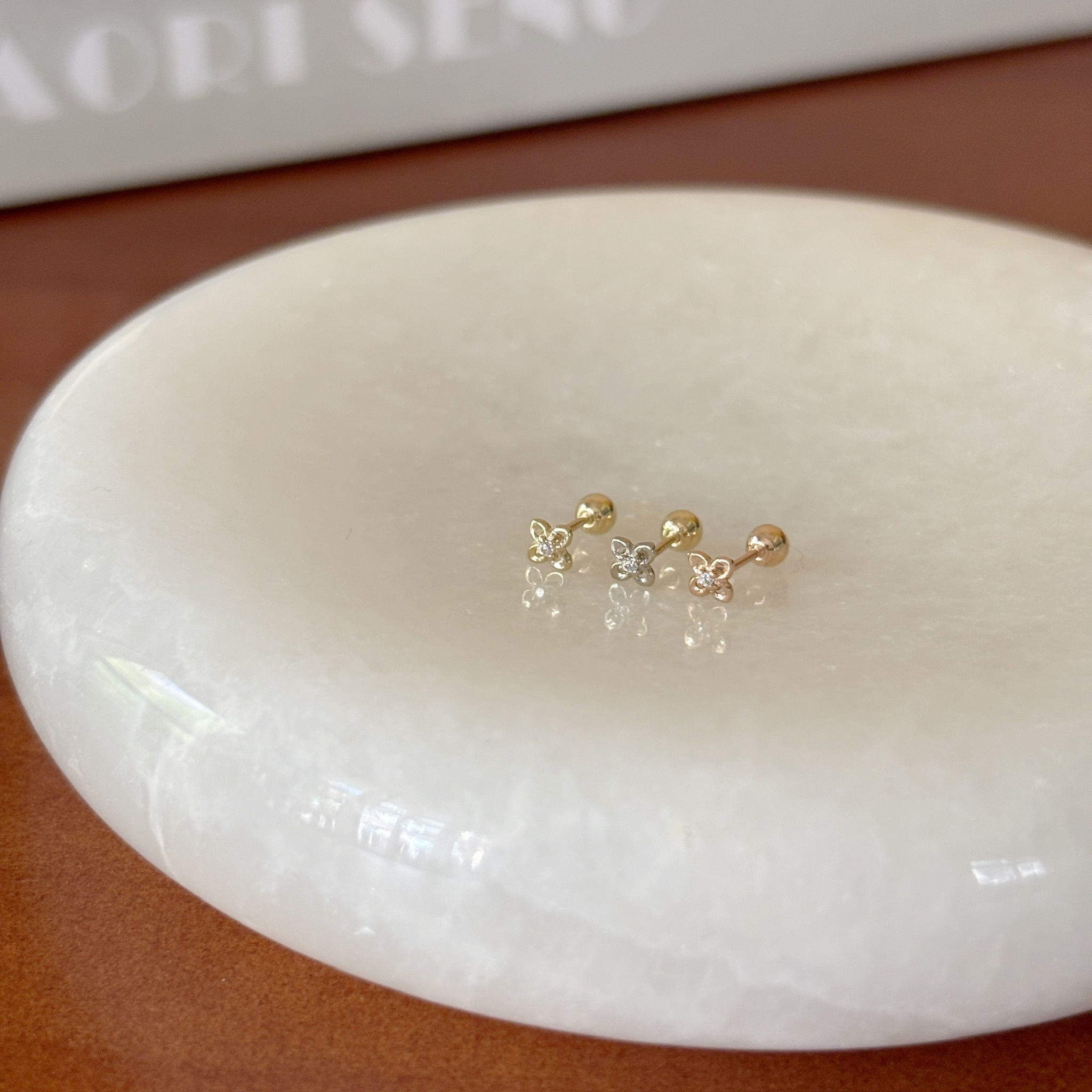 14K迷你四葉花鋯石轉珠耳環