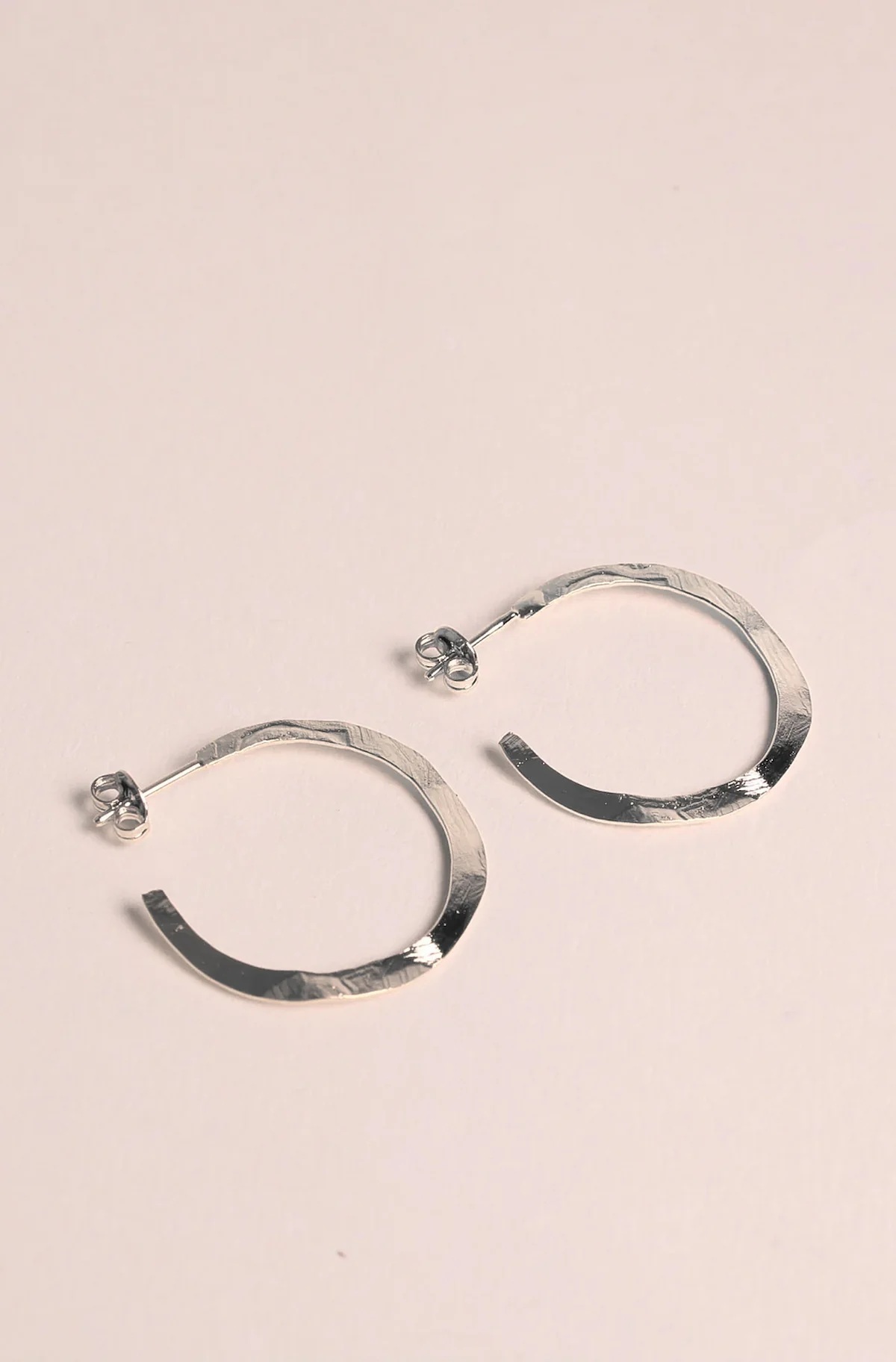 Waekura Earrings Andaluz M Palladium (WA89)