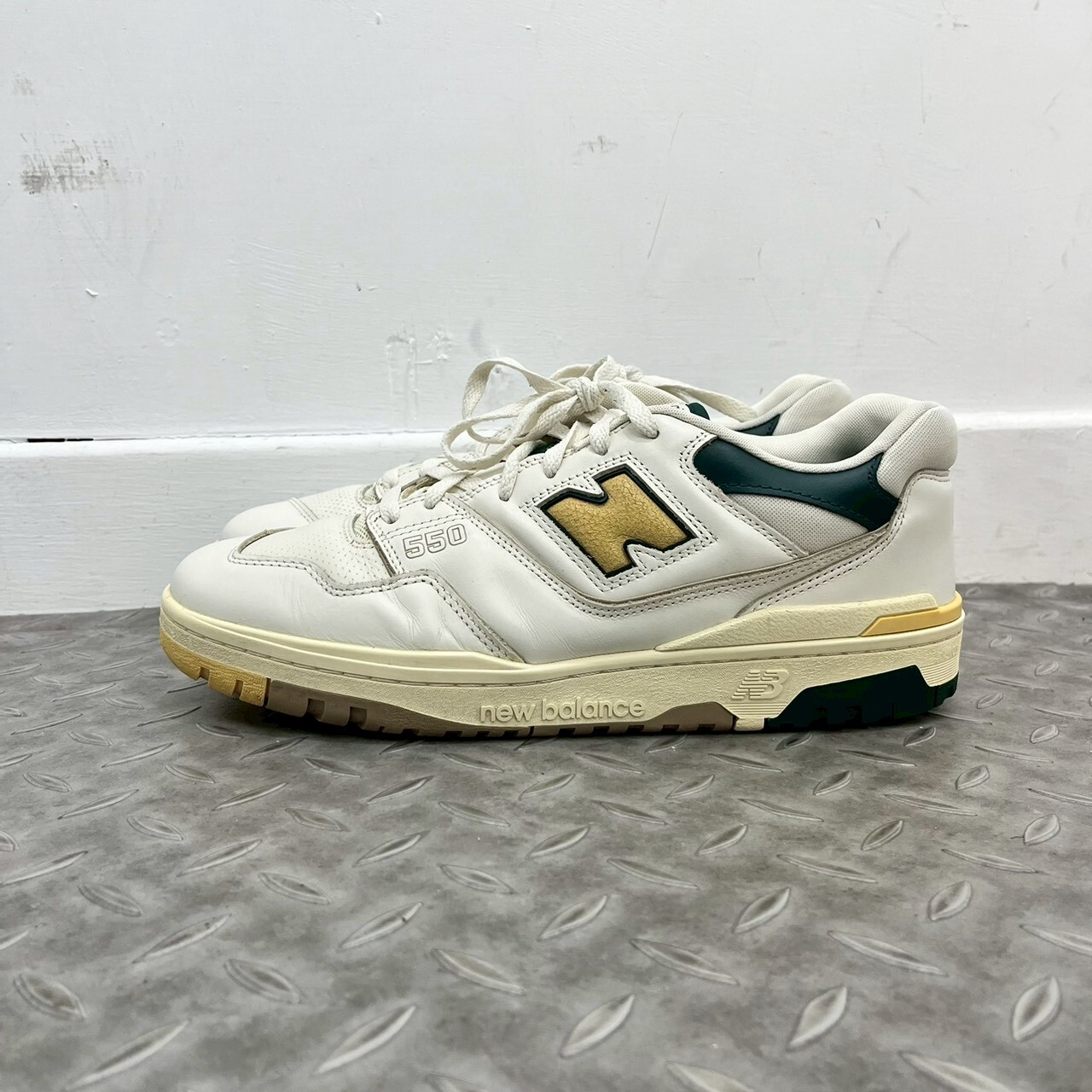 New Balance 550 Vintage Pack "Concrete" SIZE 30CM