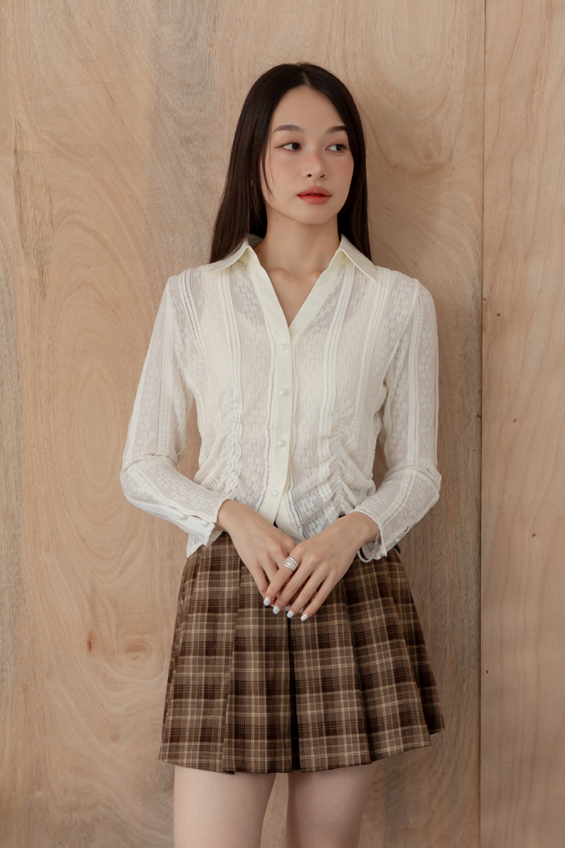 壓花抓褶半開襟上衣