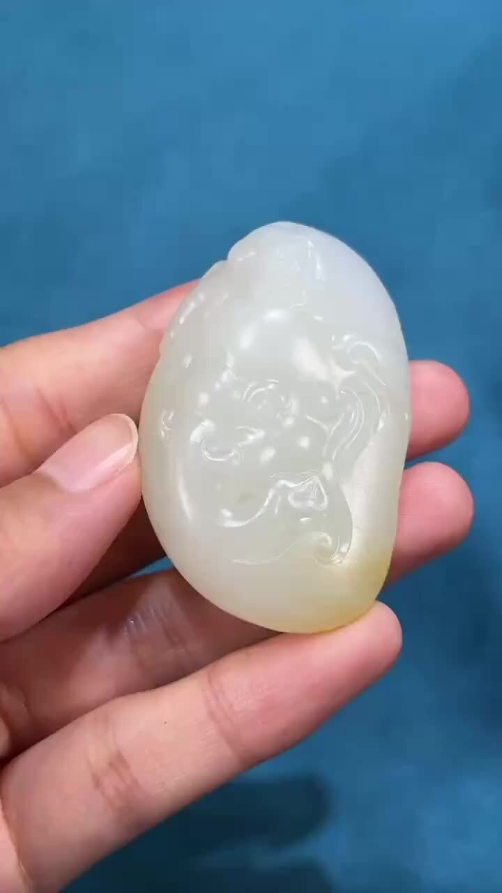 117230 和田玉籽料封侯拜相