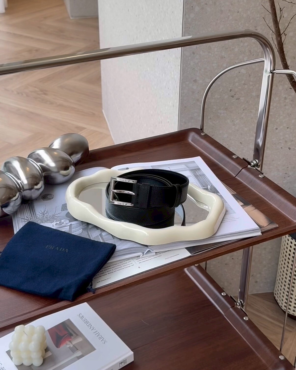 PRADA｜SAFFIANO 尾端三角標誌皮帶 黑色