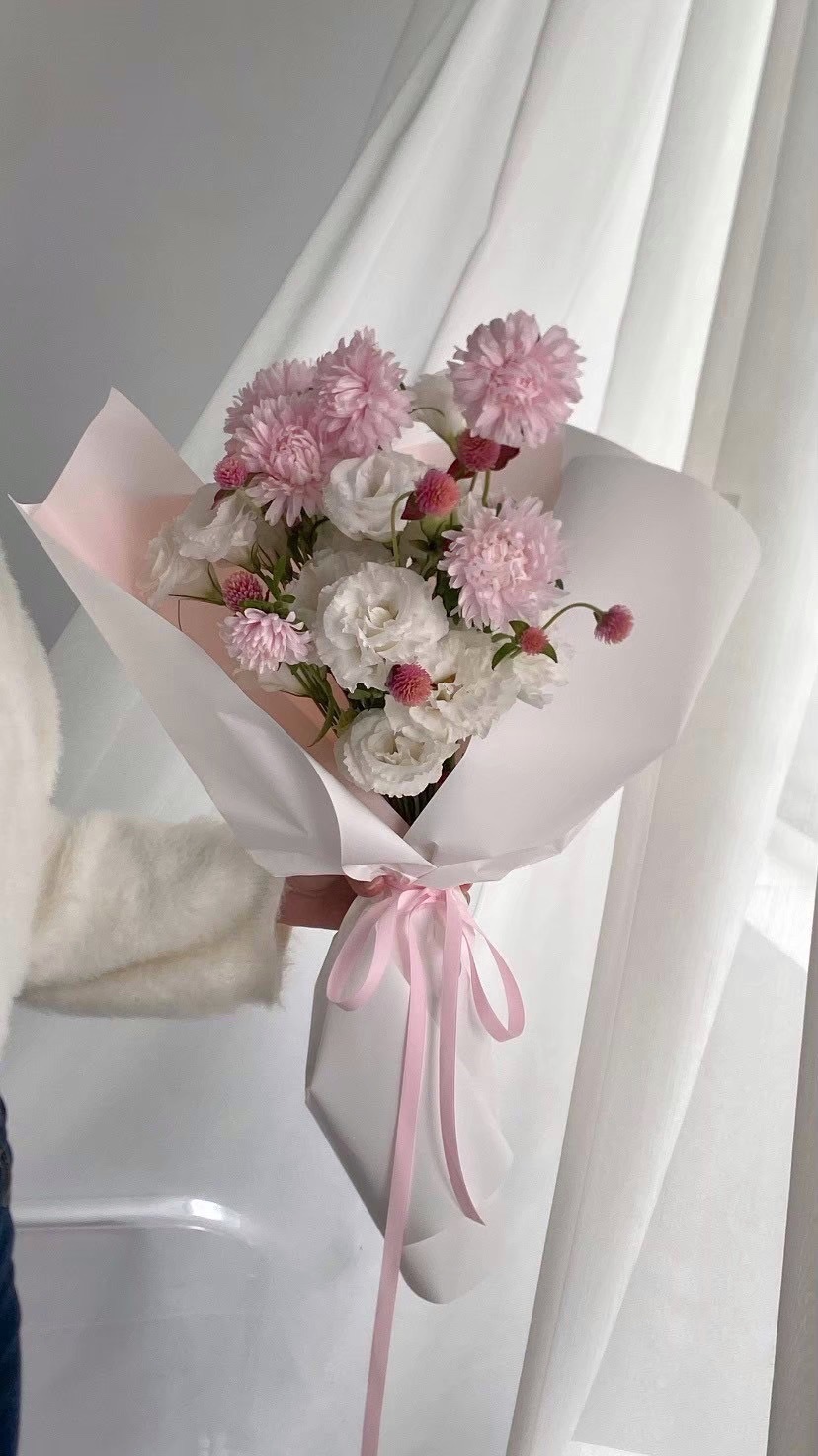 粉白色系鮮花花束