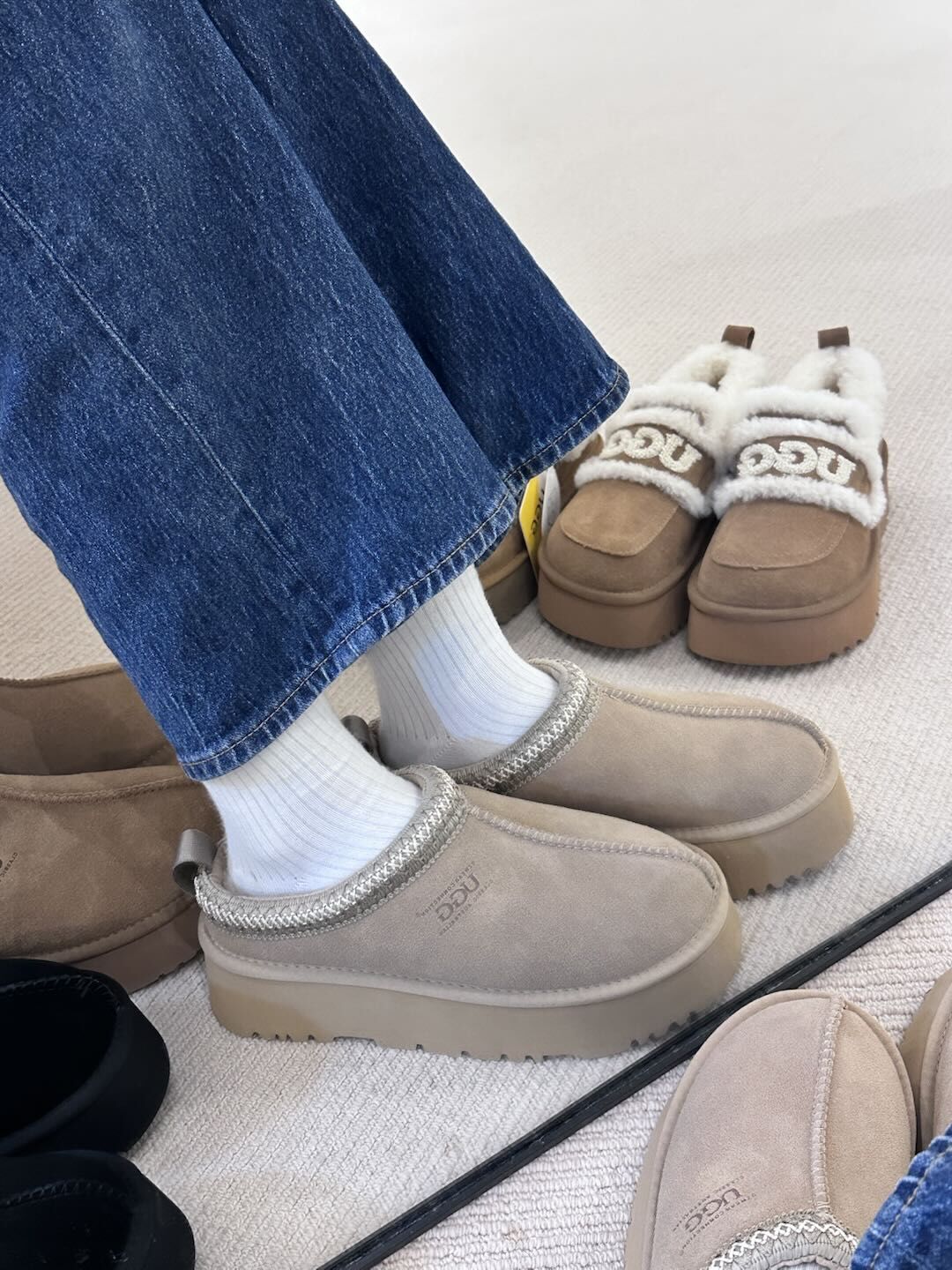 [現貨] UGG Tazz 沙色