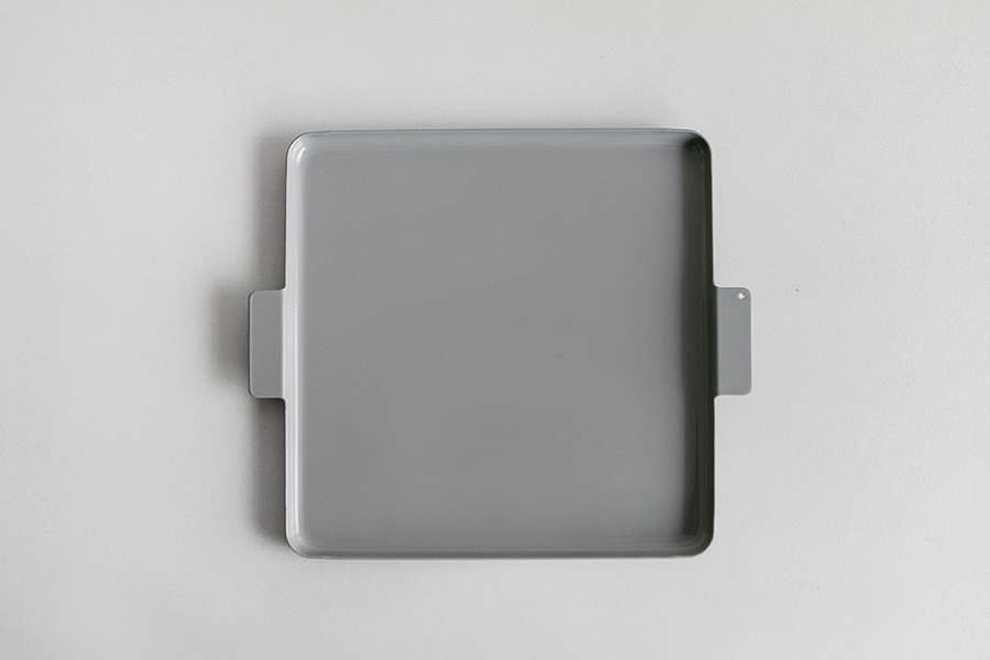 yumiko iihoshi porcelain - Colored' aluminum tray 彩色鋁製托盤 / 方形  / 灰