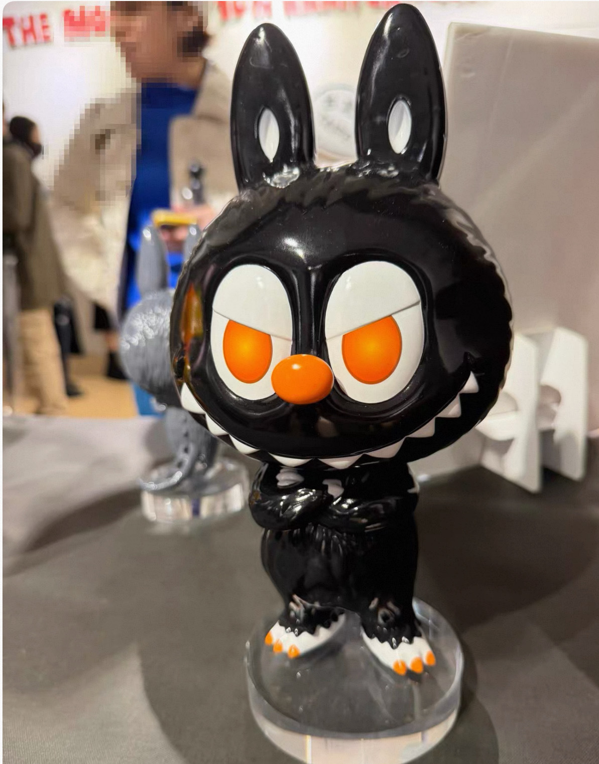 POPMART 台北限定 十週年cowawa Gladiolus 手辦