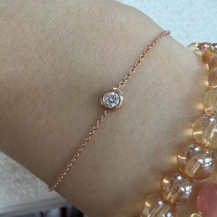 環抱系列 | 圓形鑽石手鏈